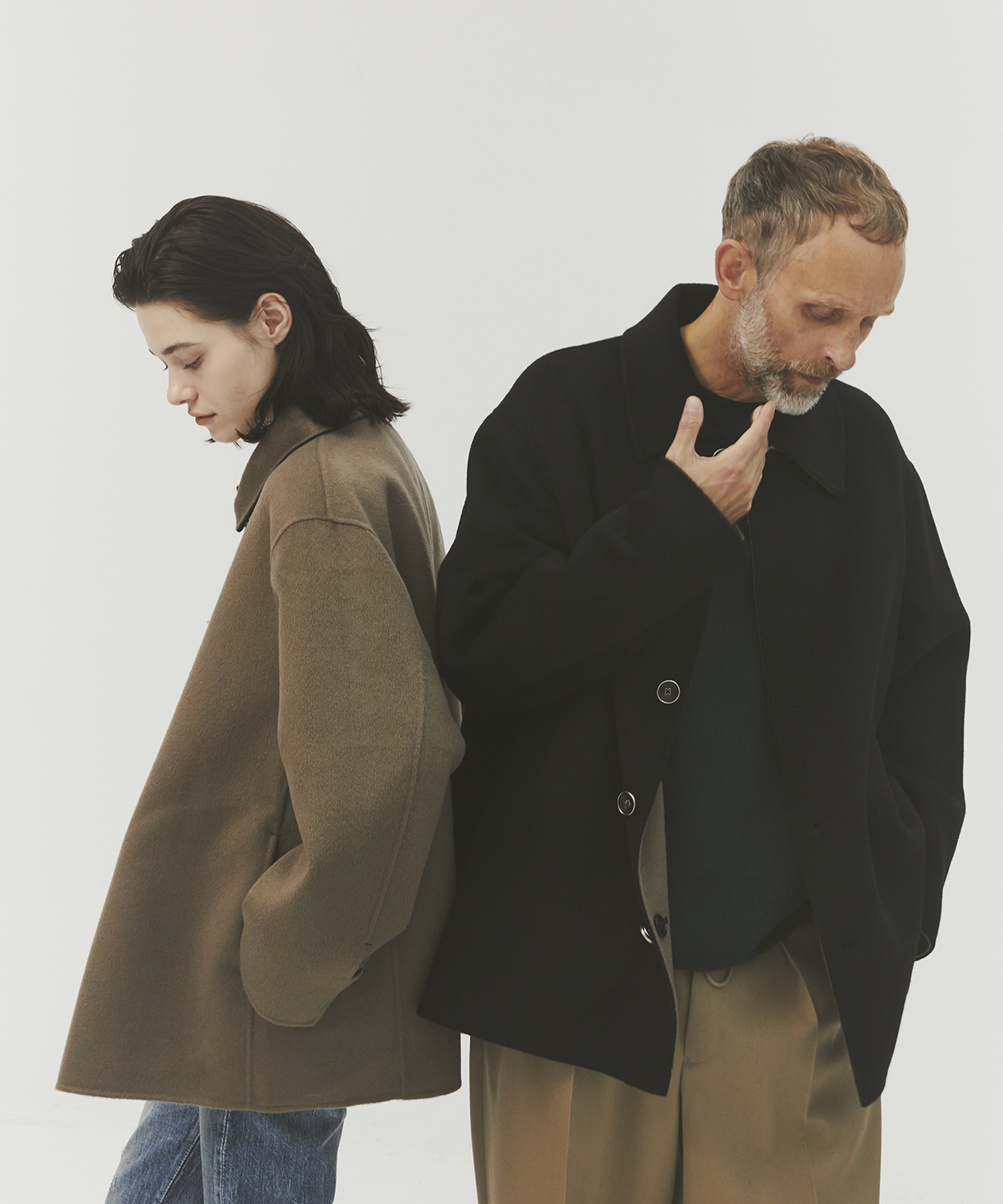 CASHMERE REVERSIBLE SHORT COAT 