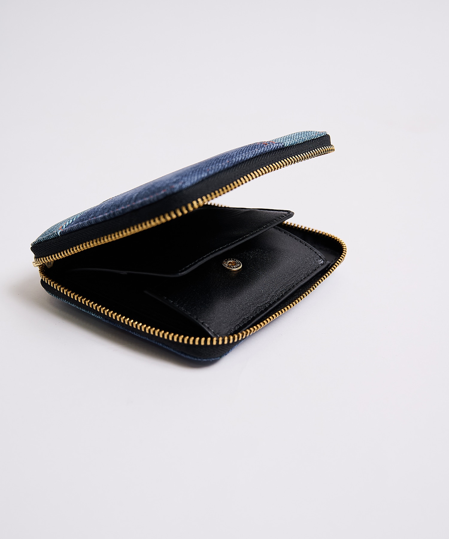 DENIM POCKET FOLD ZIP WALLET Wallet Comme des Garcons