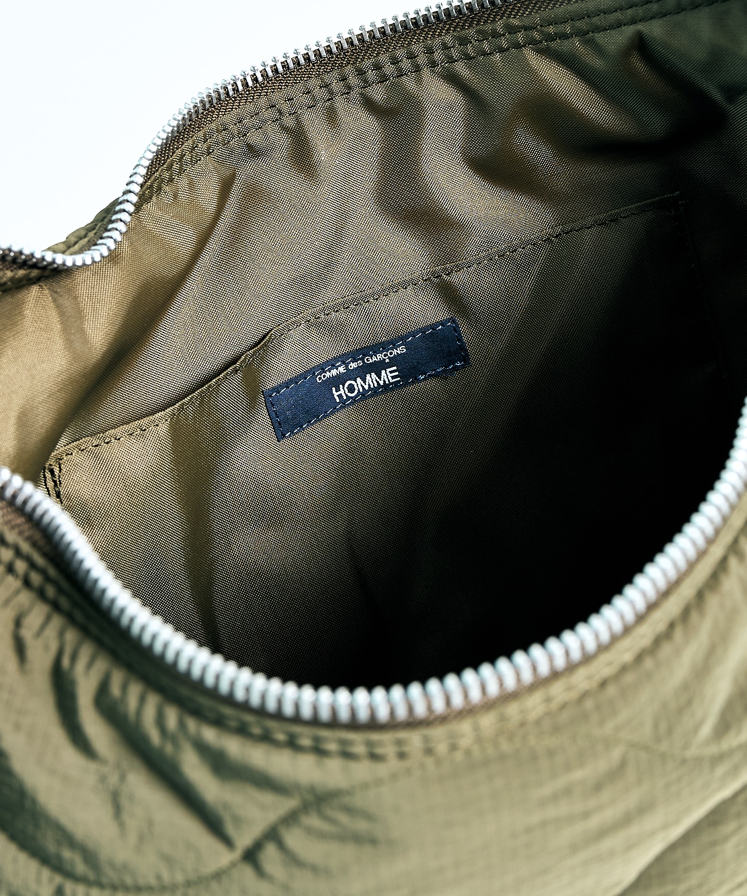 【コムデギャルソンオム】HR-K205-051 Nylon Quilting Shoulder Bag COMME des GARCONS HOMME