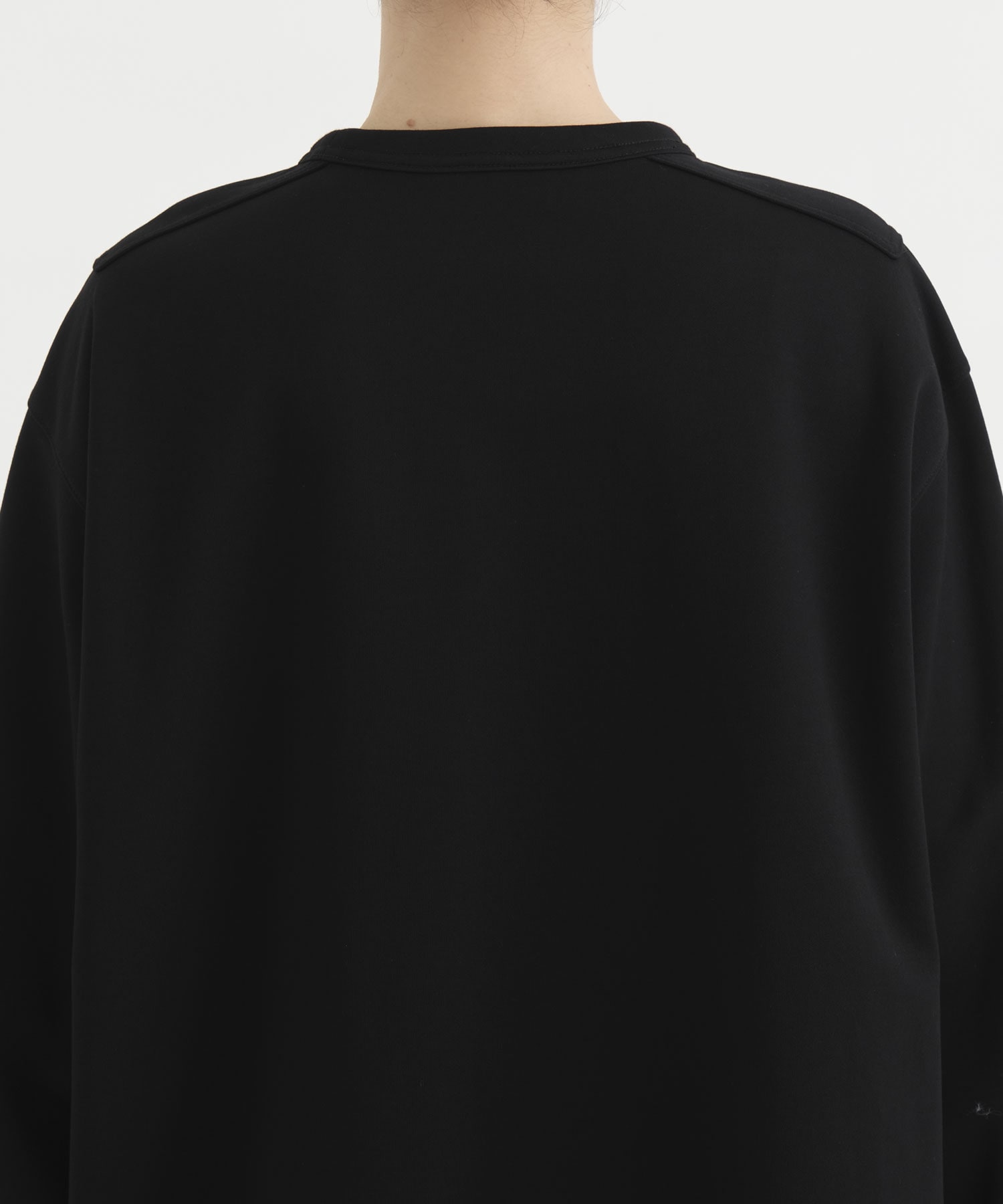 THE LONG SLEEVE COMAND T-SHIRT THE RERACS