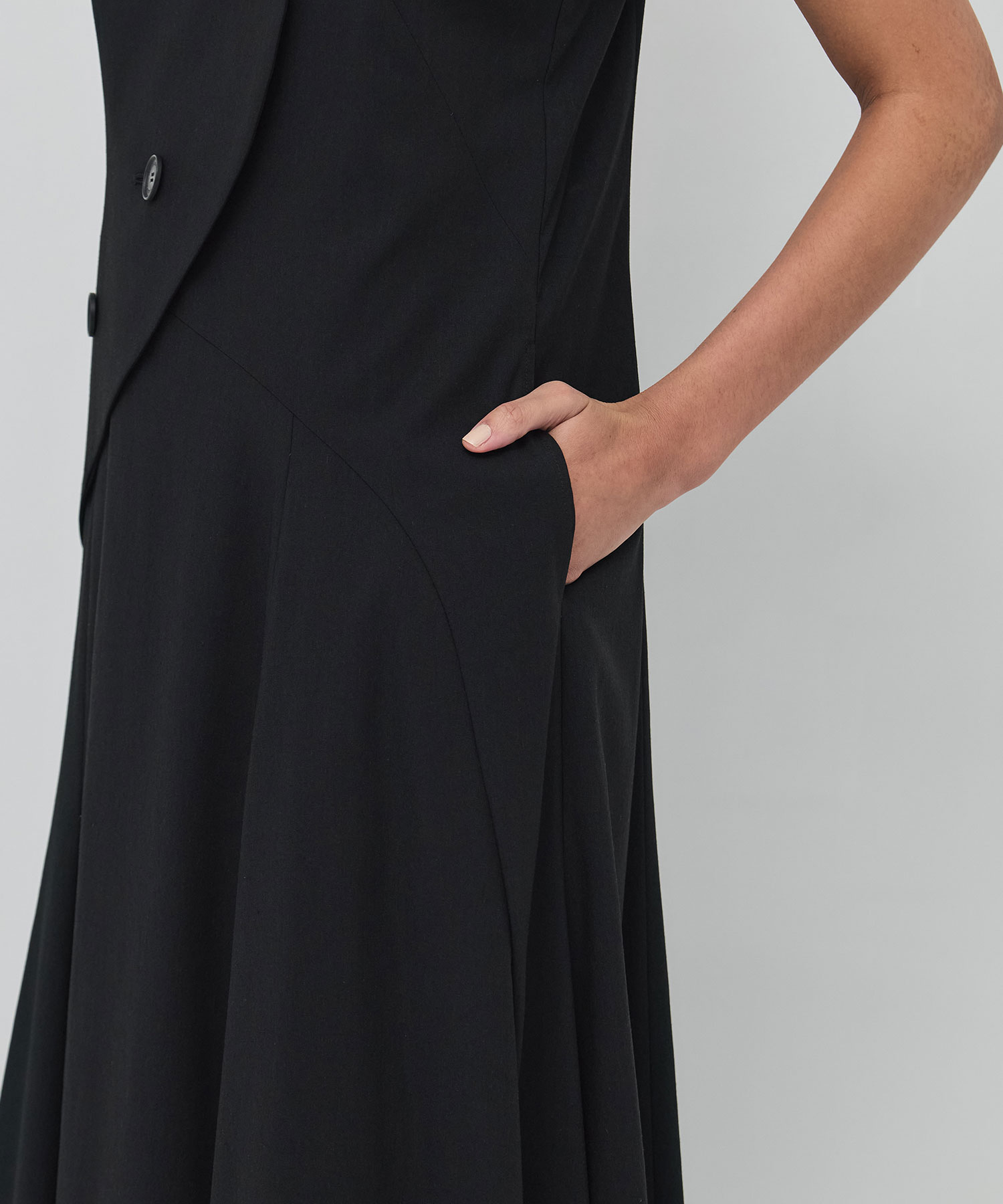 Nicole slip dress BK AKIRANAKA