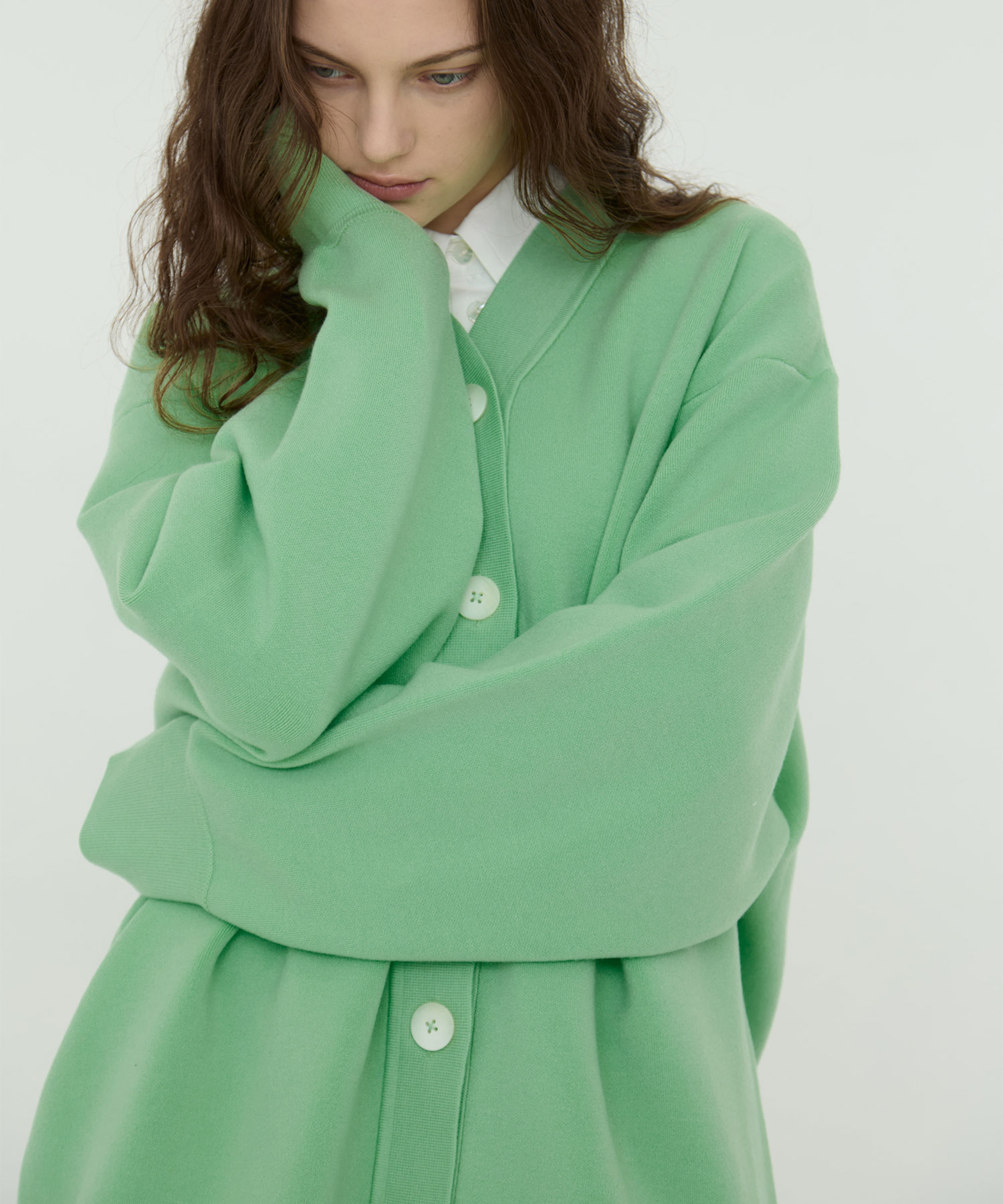 over cardigan nagonstans