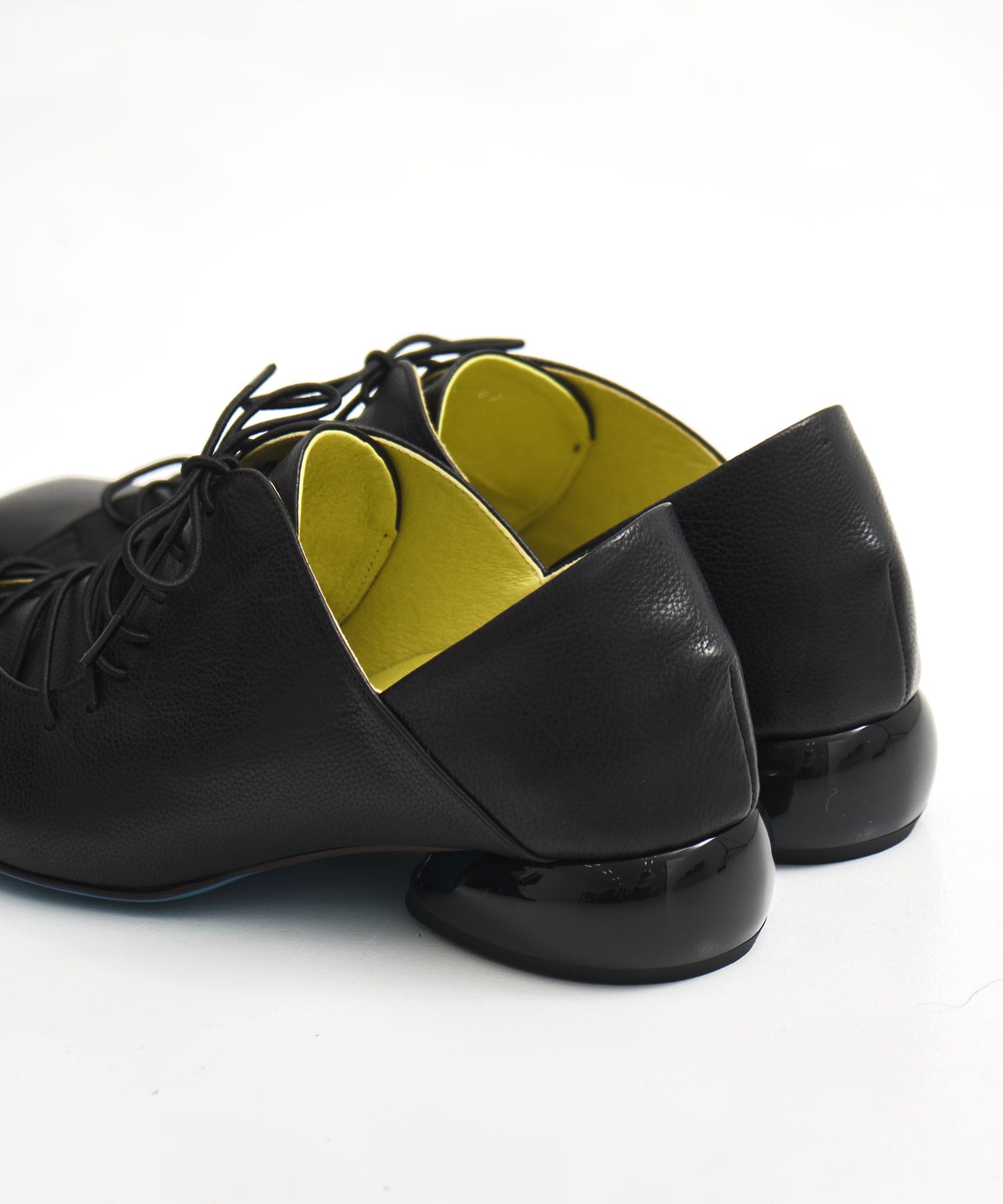 lace-up square toe  pumps MANA