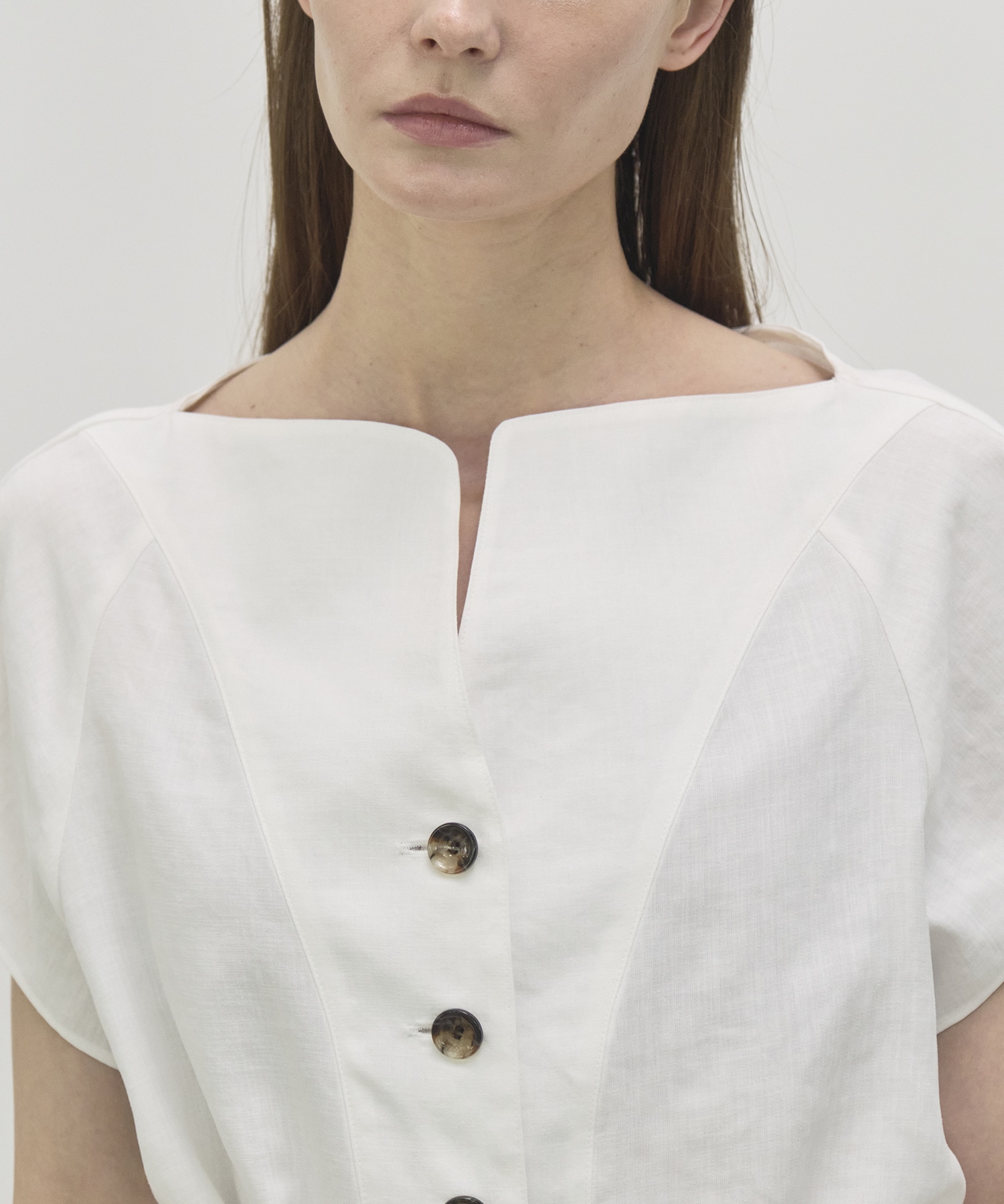 Cindy shirt WH AKIRANAKA