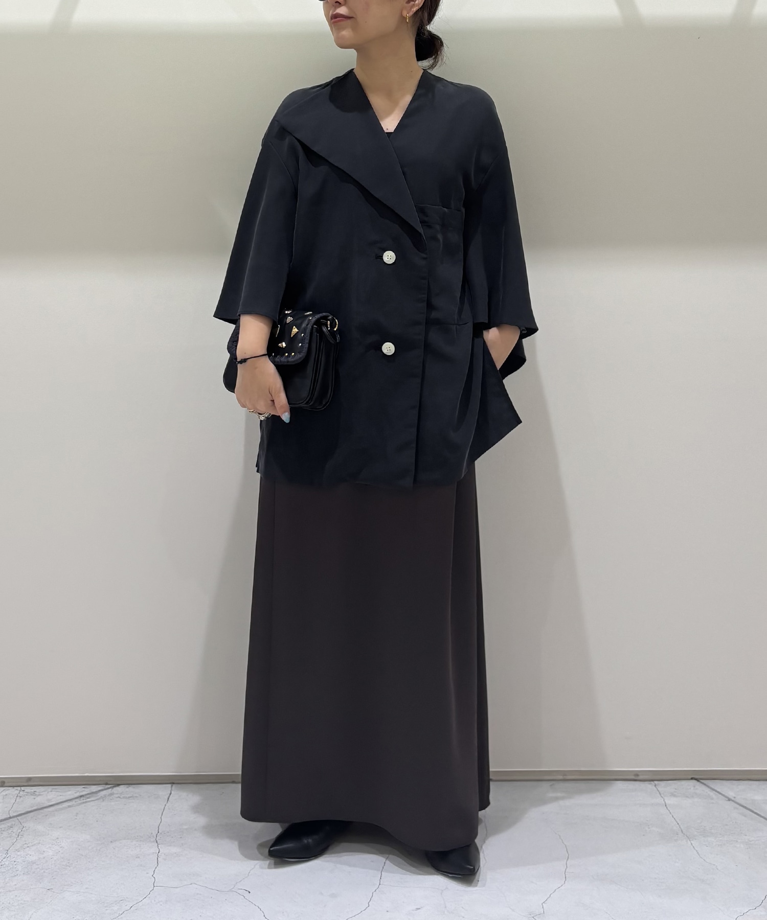 Liese panel sleeve shirt BK AKIRANAKA