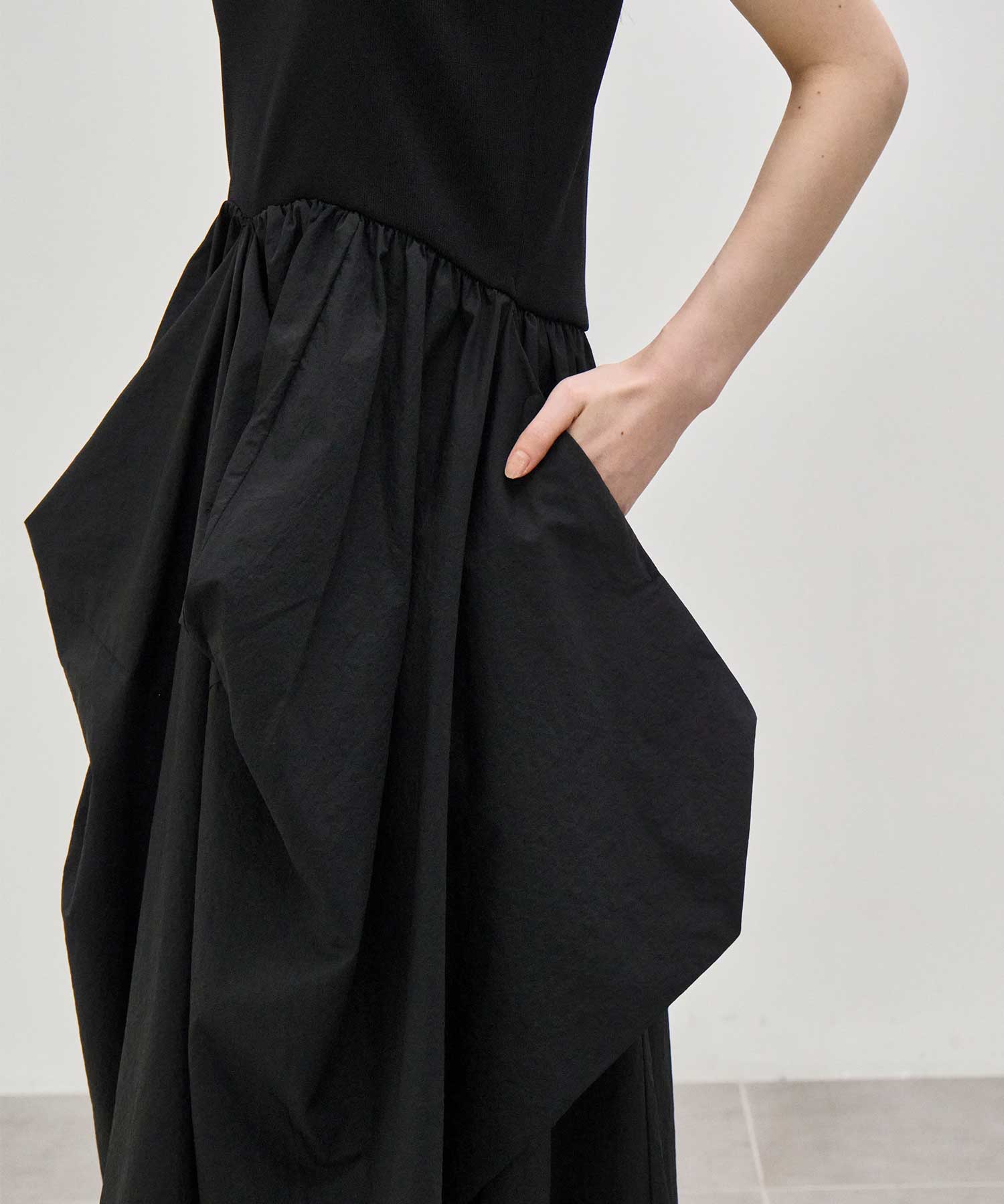 別注 docking coccon dress Louren