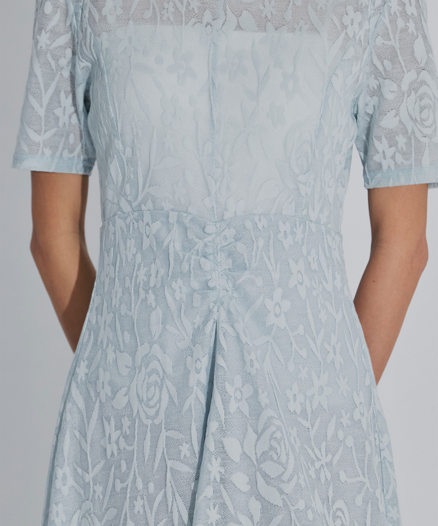 別注 FLOWER JACQUARD SHORT SLEEVE DRESS PHOTOCOPIEU