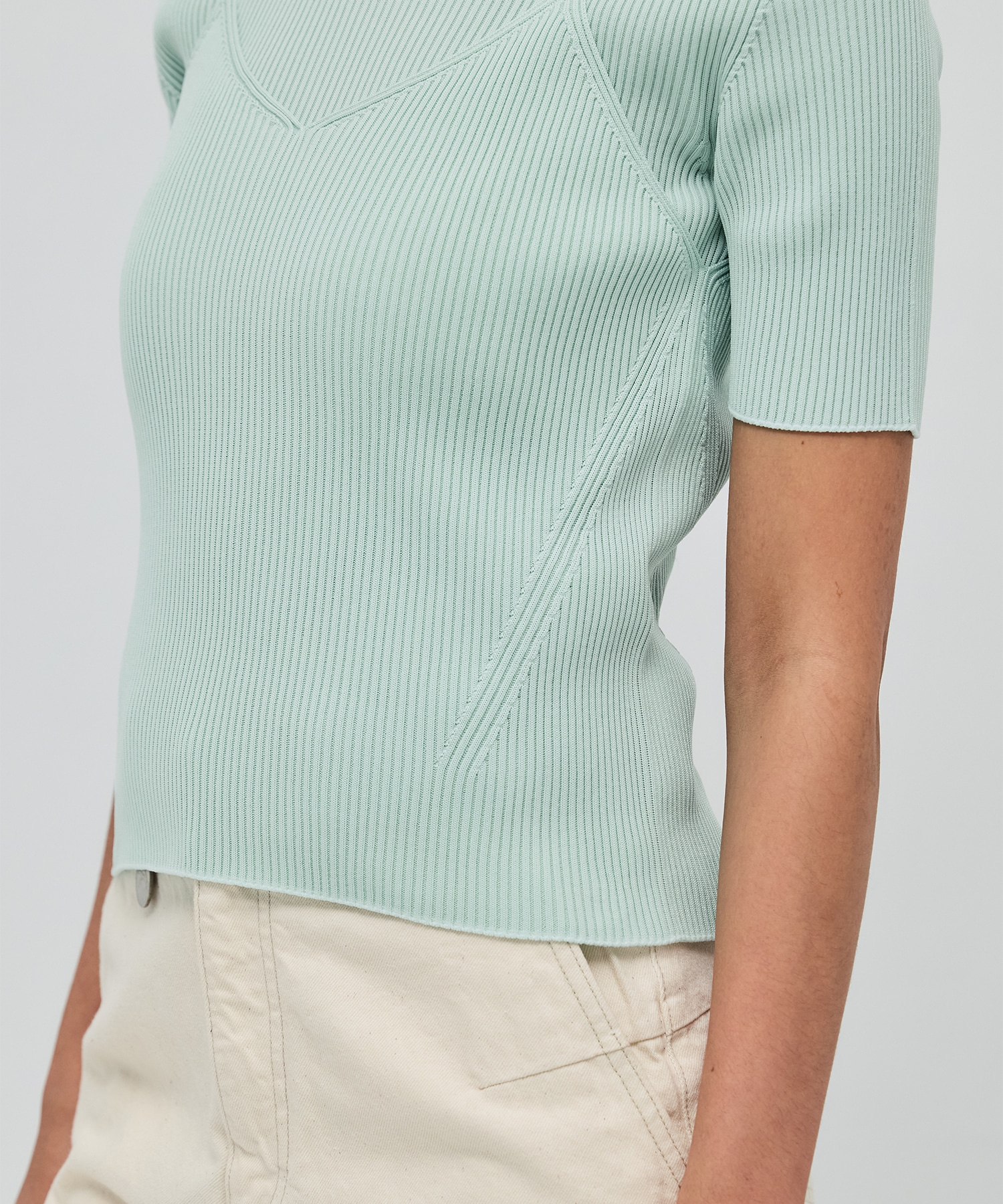 PORTRAIT CAMISOLE TOP CFCL