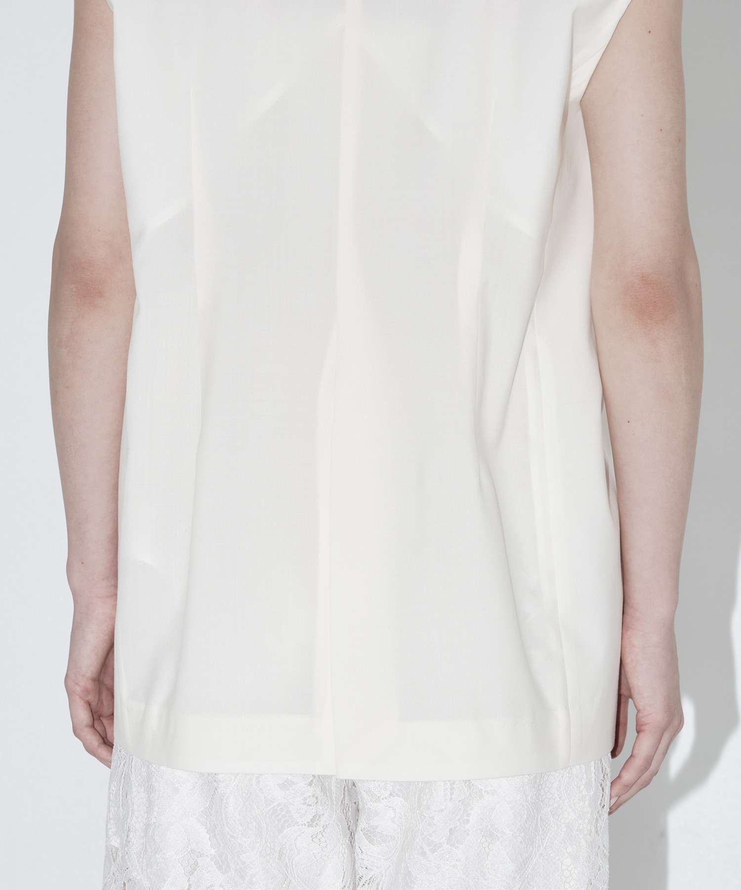 Sleeveless Jacket THE TOKYO