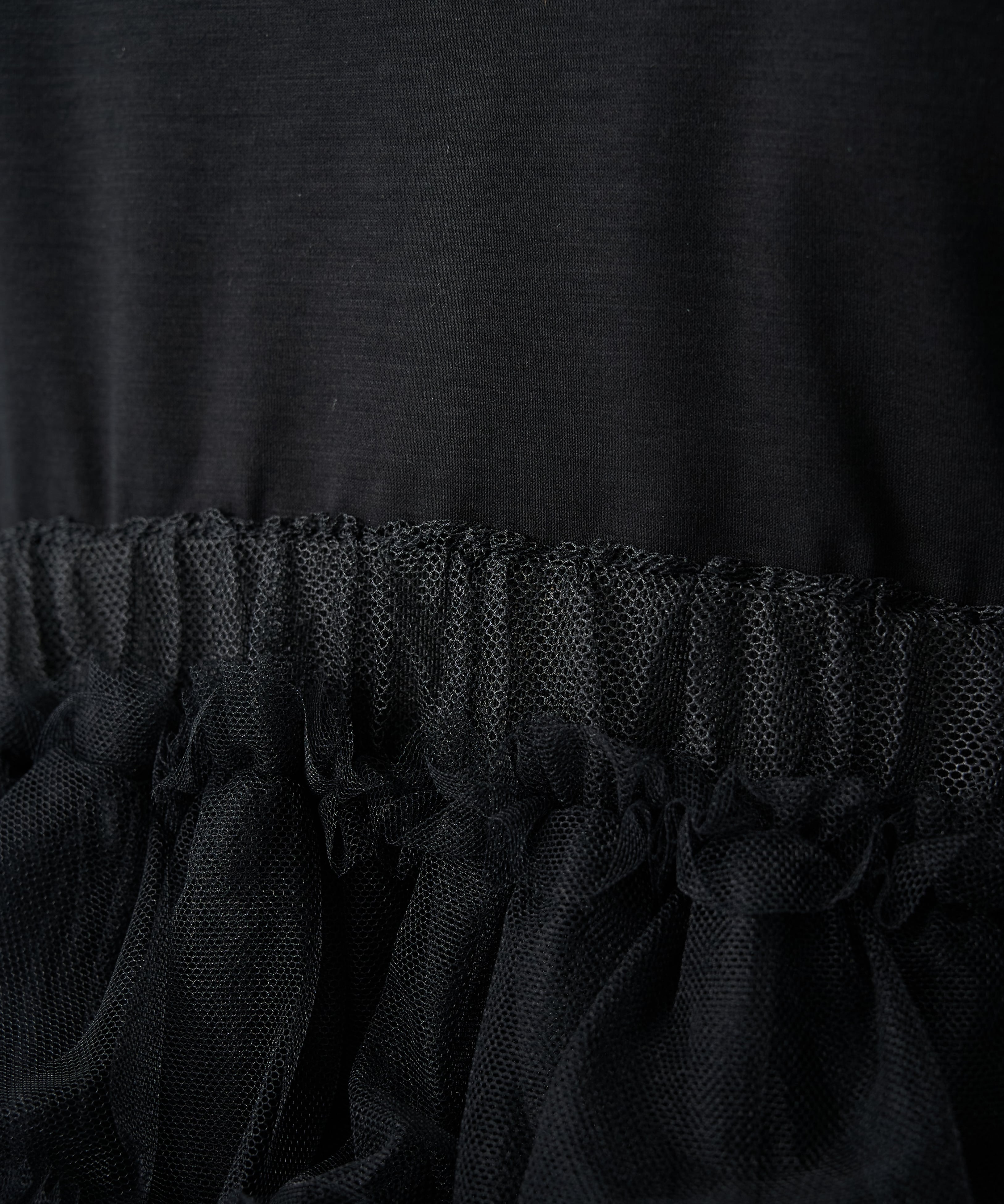 30-T002-051 noir kei ninomiya