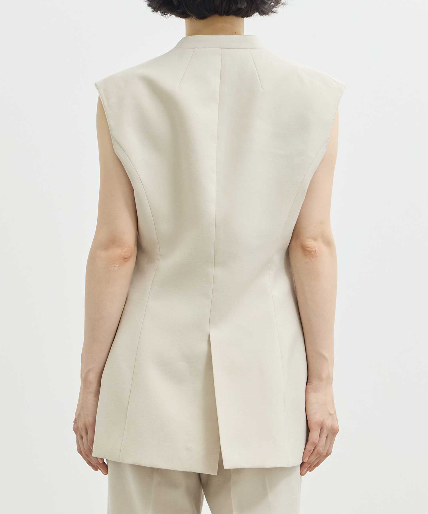 EX.V Neck Gilet AKIRANAKA