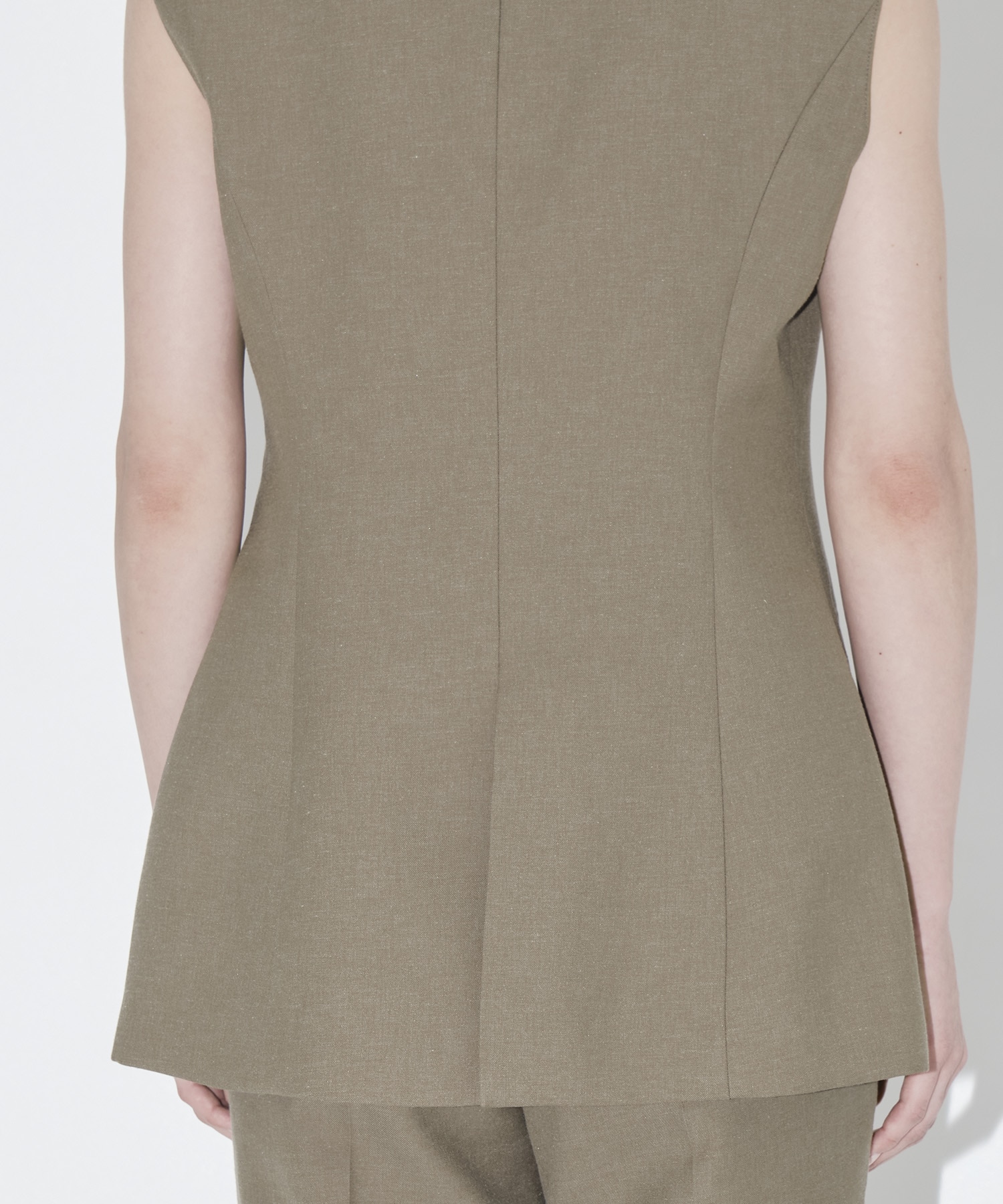 EX.V Neck Gilet AKIRANAKA