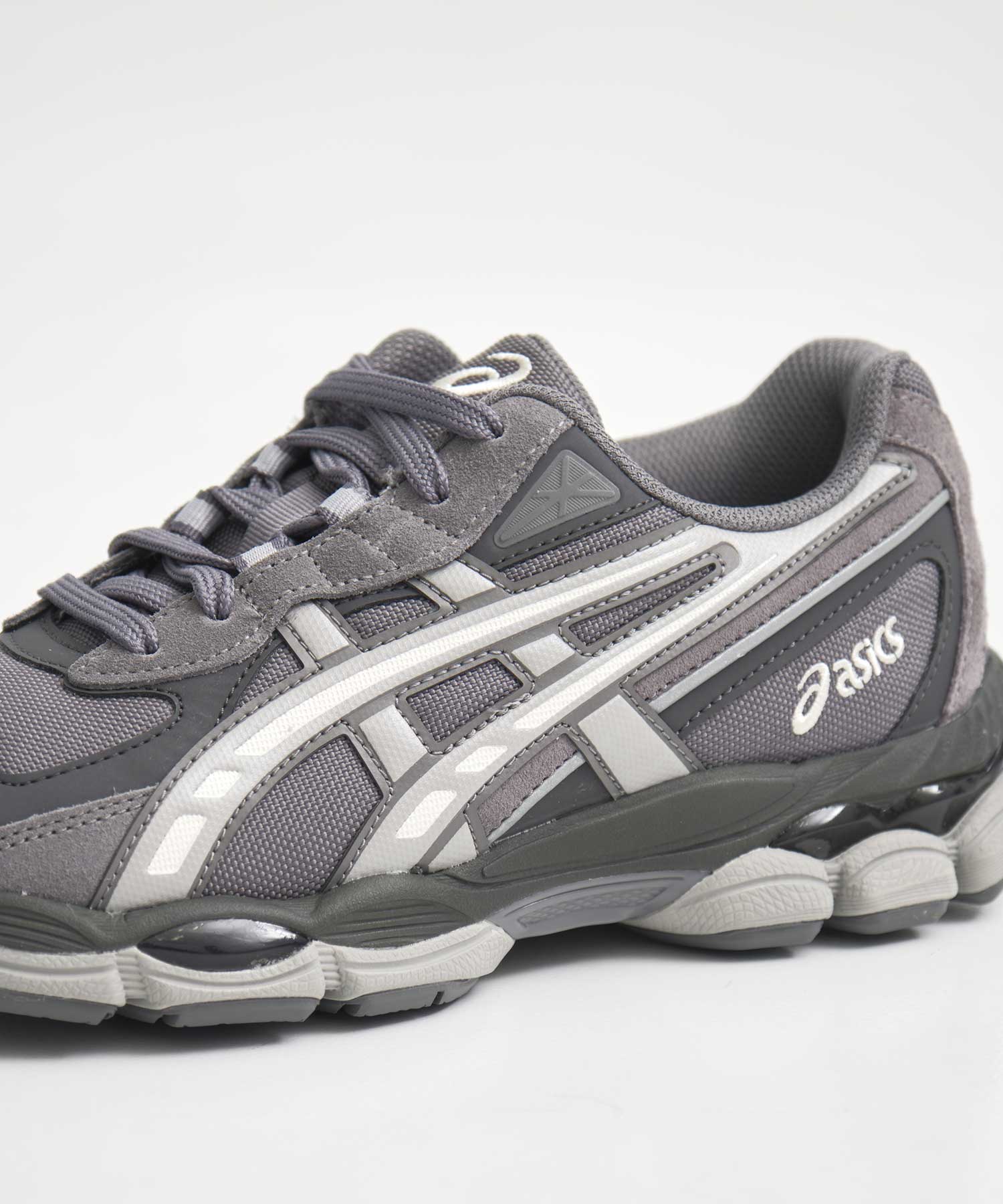 GEL-NYC 2055 asics