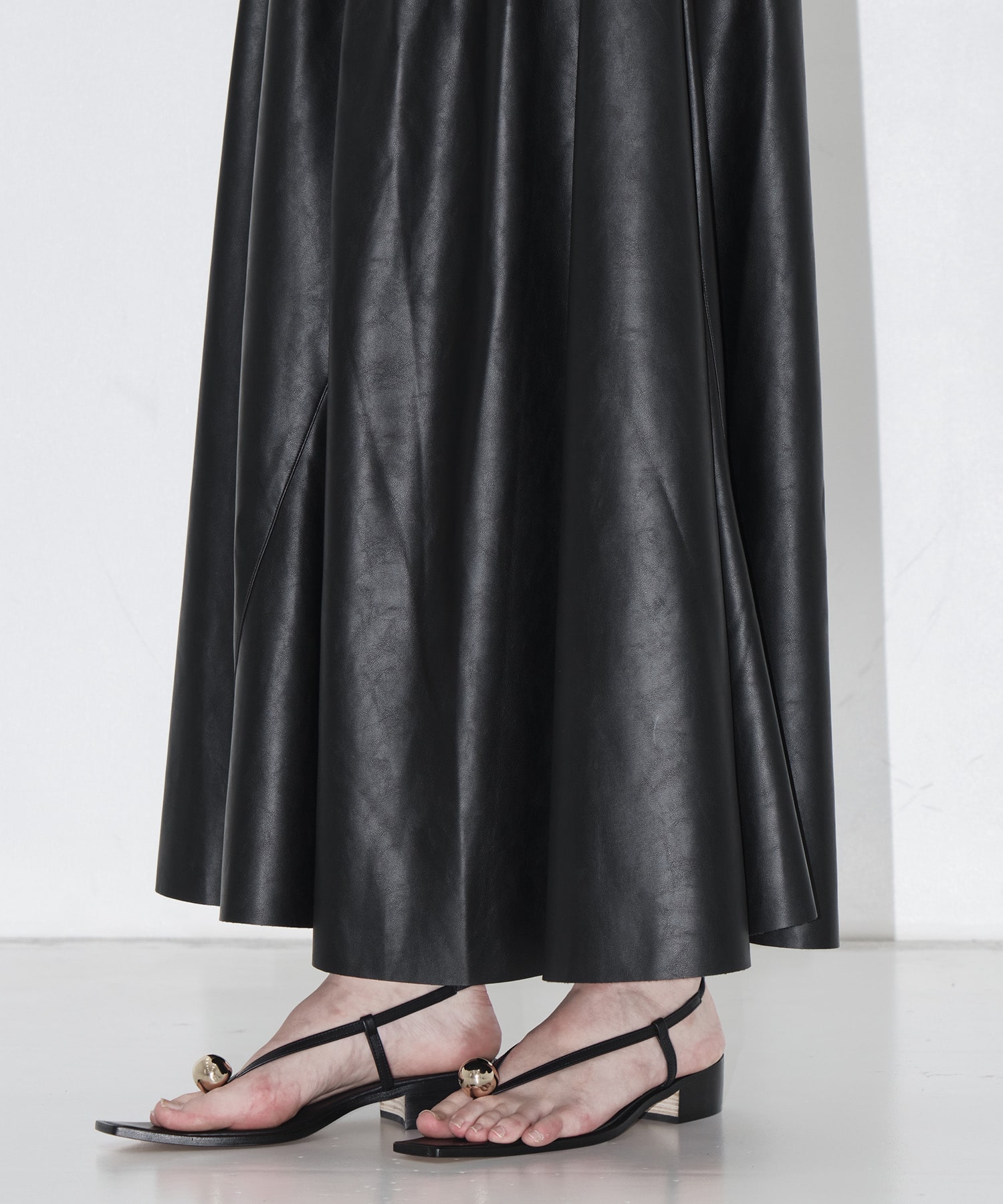 Paz gather waist skirt BK AKIRANAKA