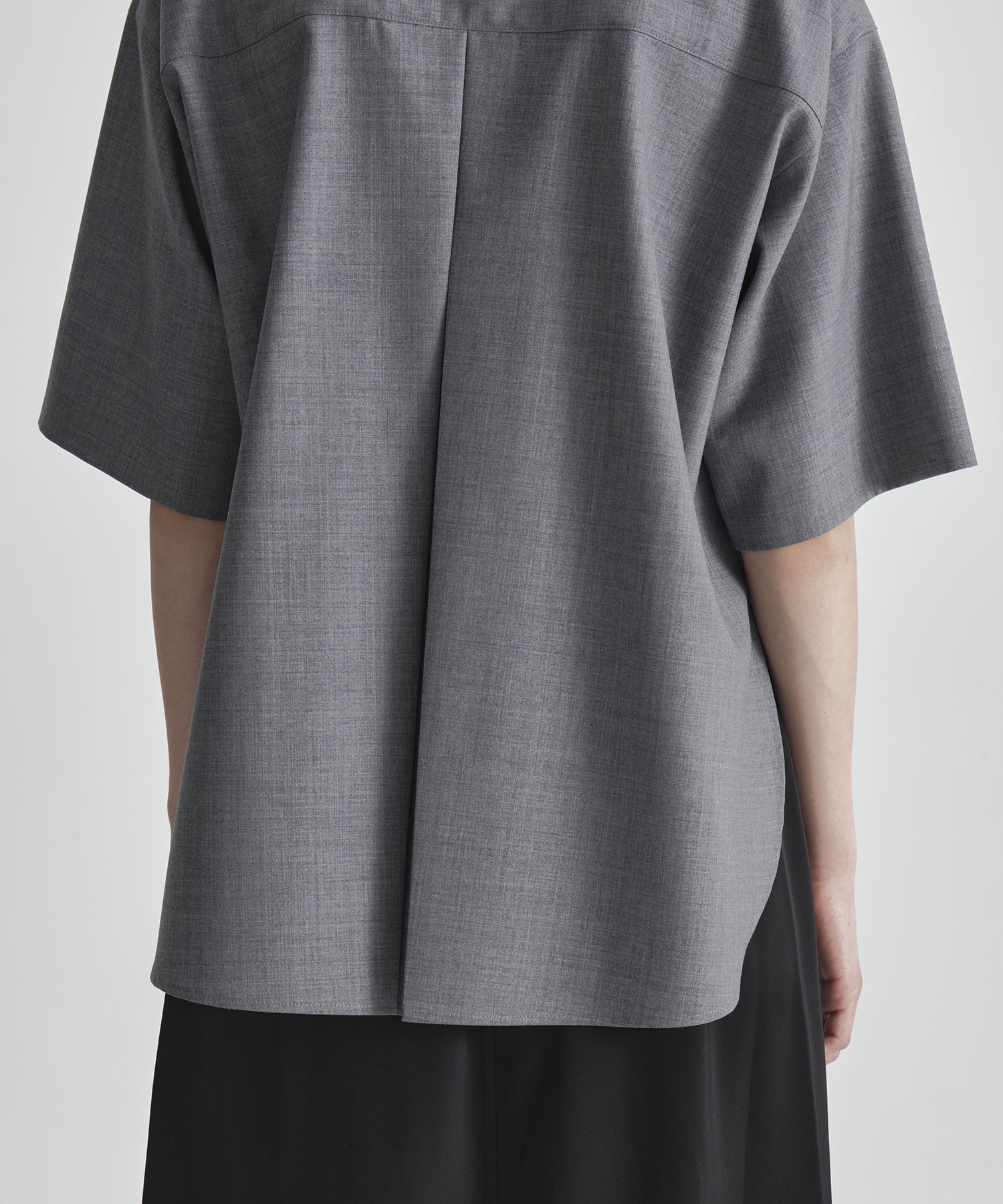 Back Pleat Skipper Shirt THE TOKYO