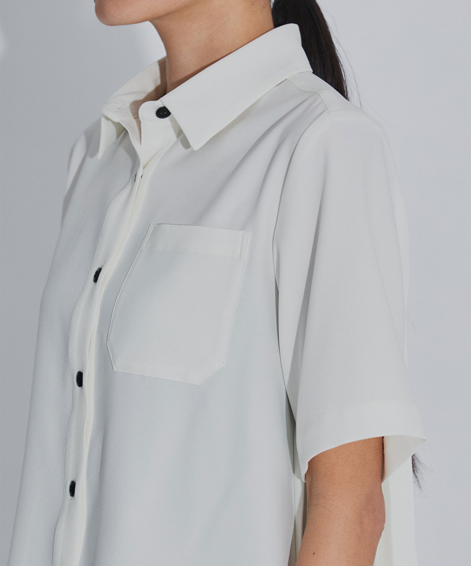 別注 Back pleats blouse EZUMi