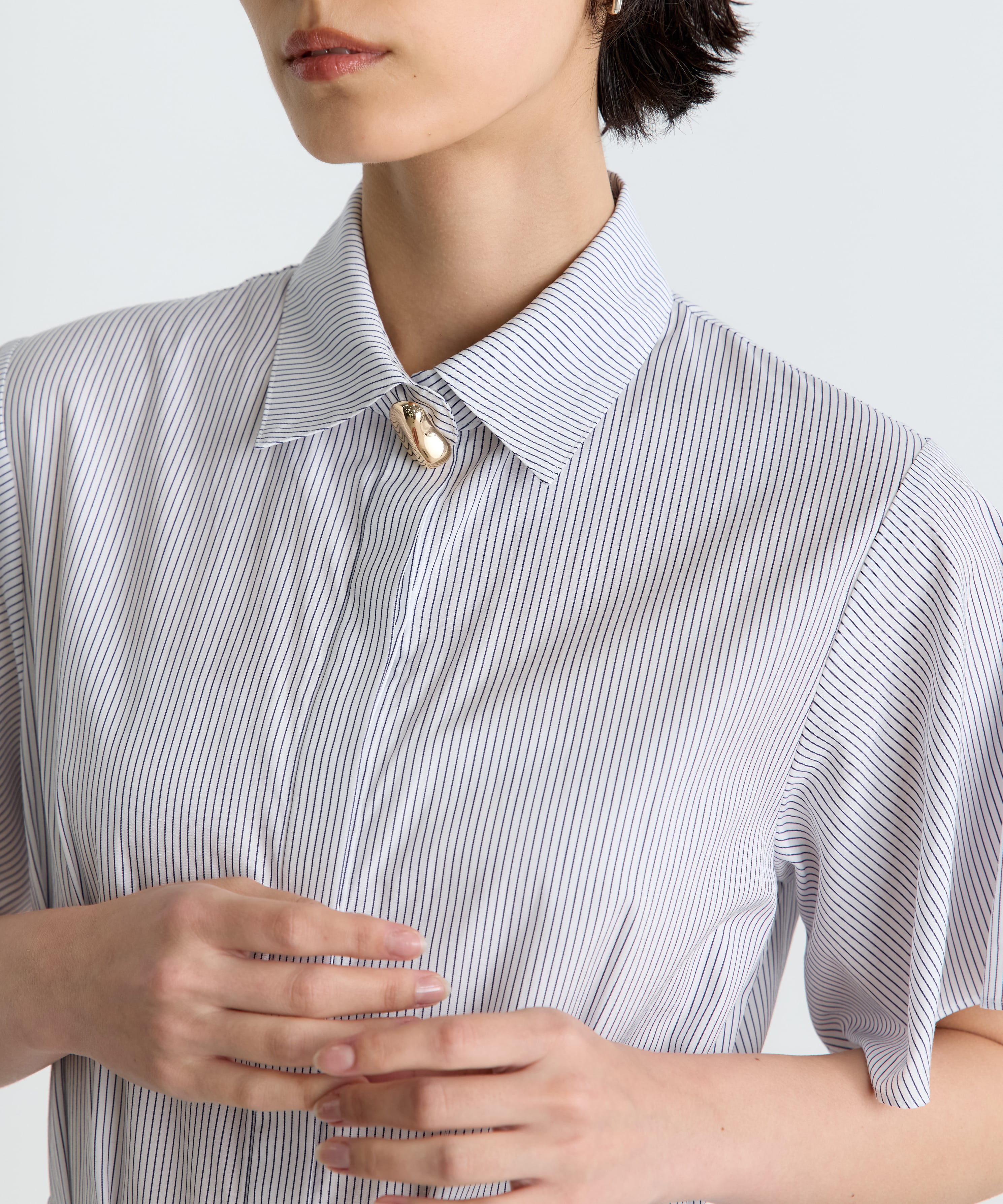 Drape Sleeve Dress THE TOKYO