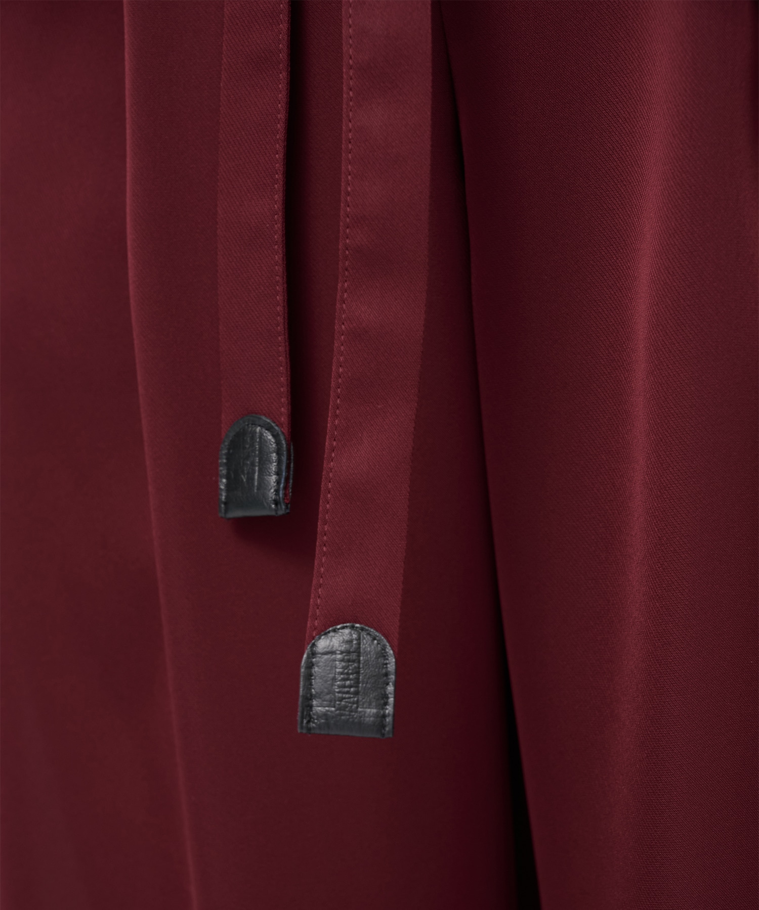 Satin Straight Pants THE TOKYO