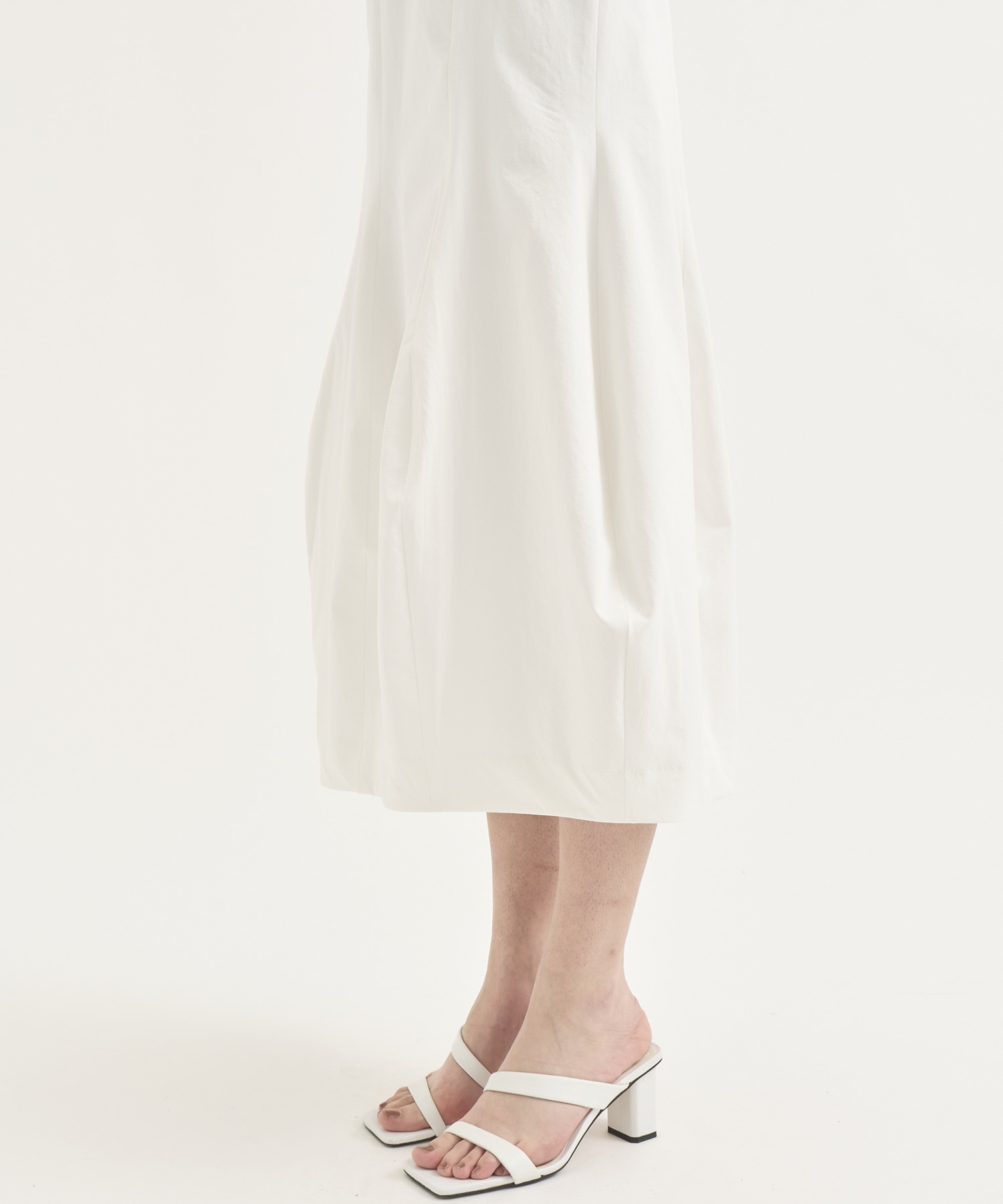 Curve Pattern One-Piece RITAN
