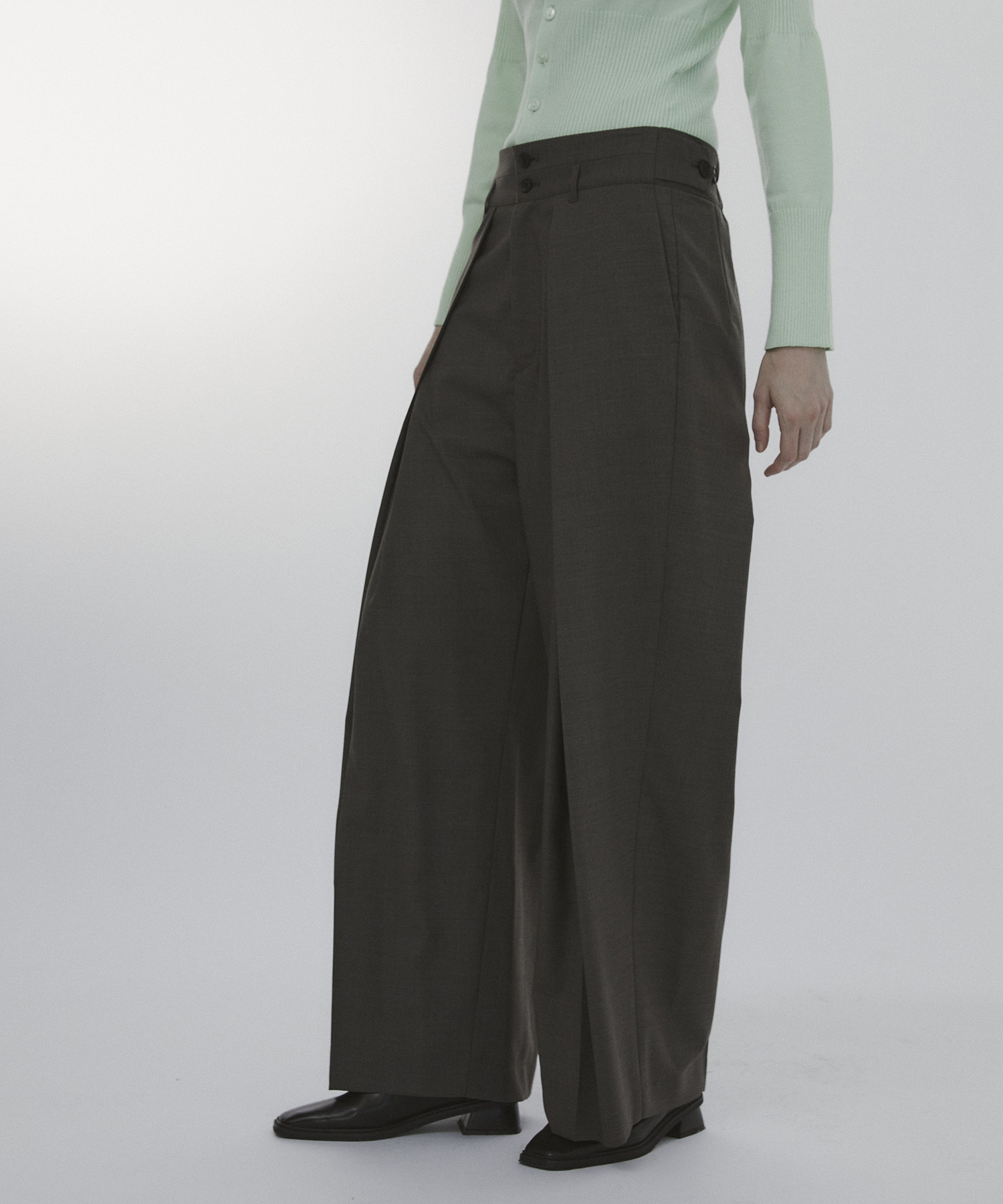 Belt Arranged Tuck Wide Pants CITY TOKYO