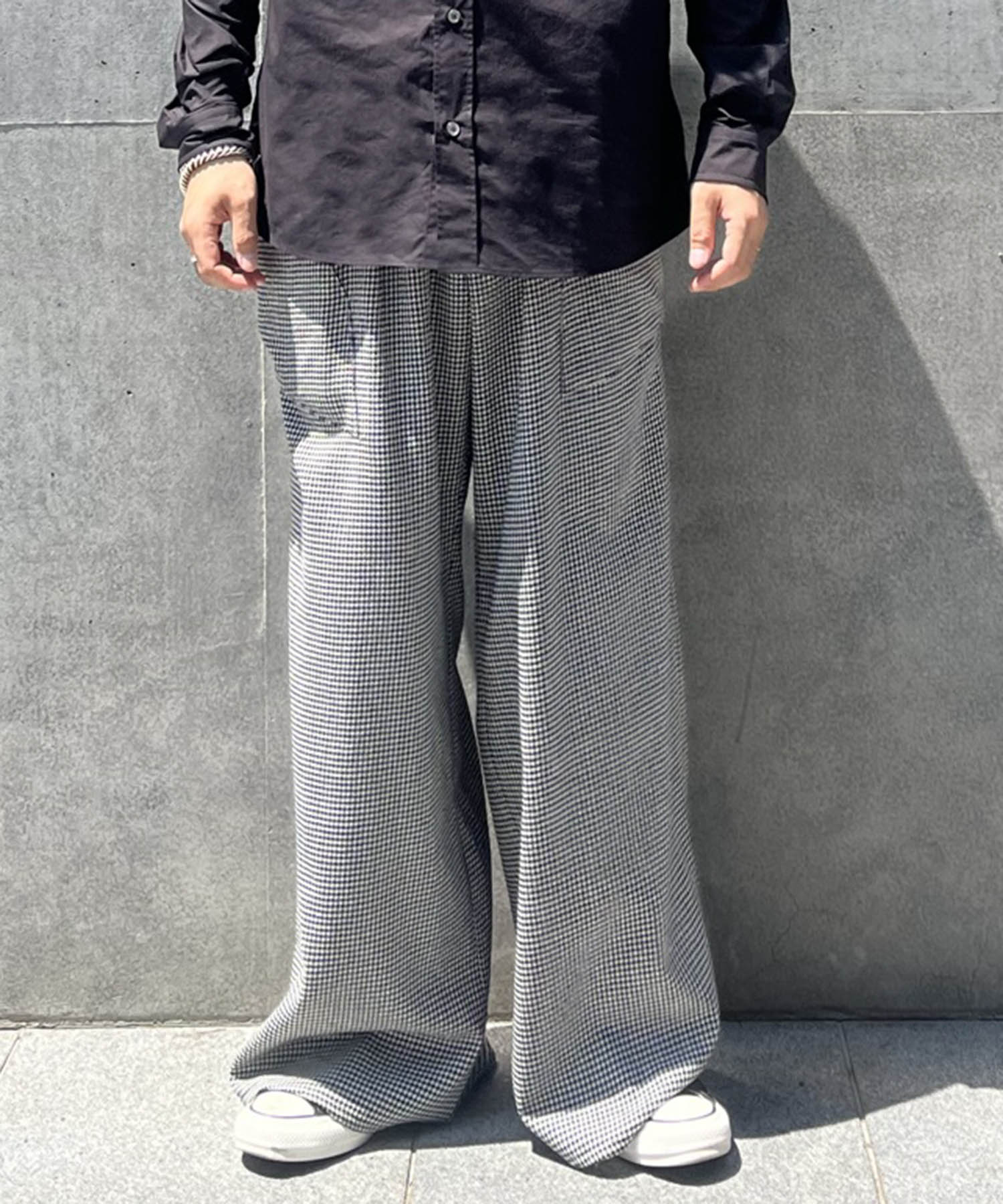 Wide trousers(S BLACK): sulvam: MEN｜THE TOKYO ONLINE STORE