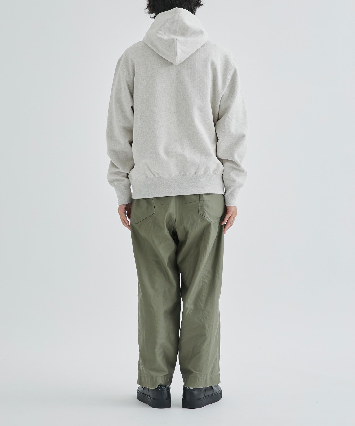 新品 khoki 23AW グラフィックフーディー GRAY 3