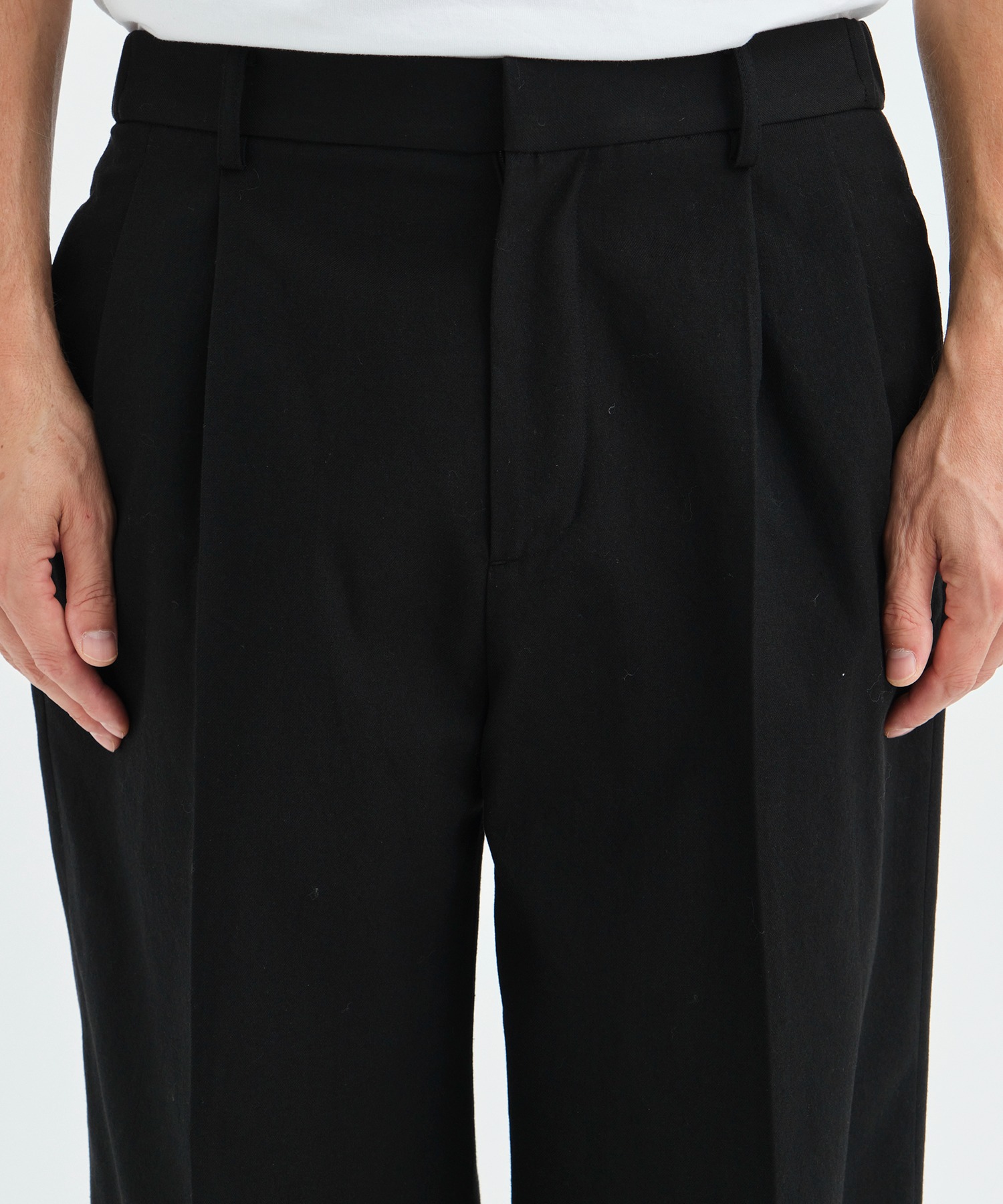 WCL Easy Tapered Trousers ｜ THE TOKYO