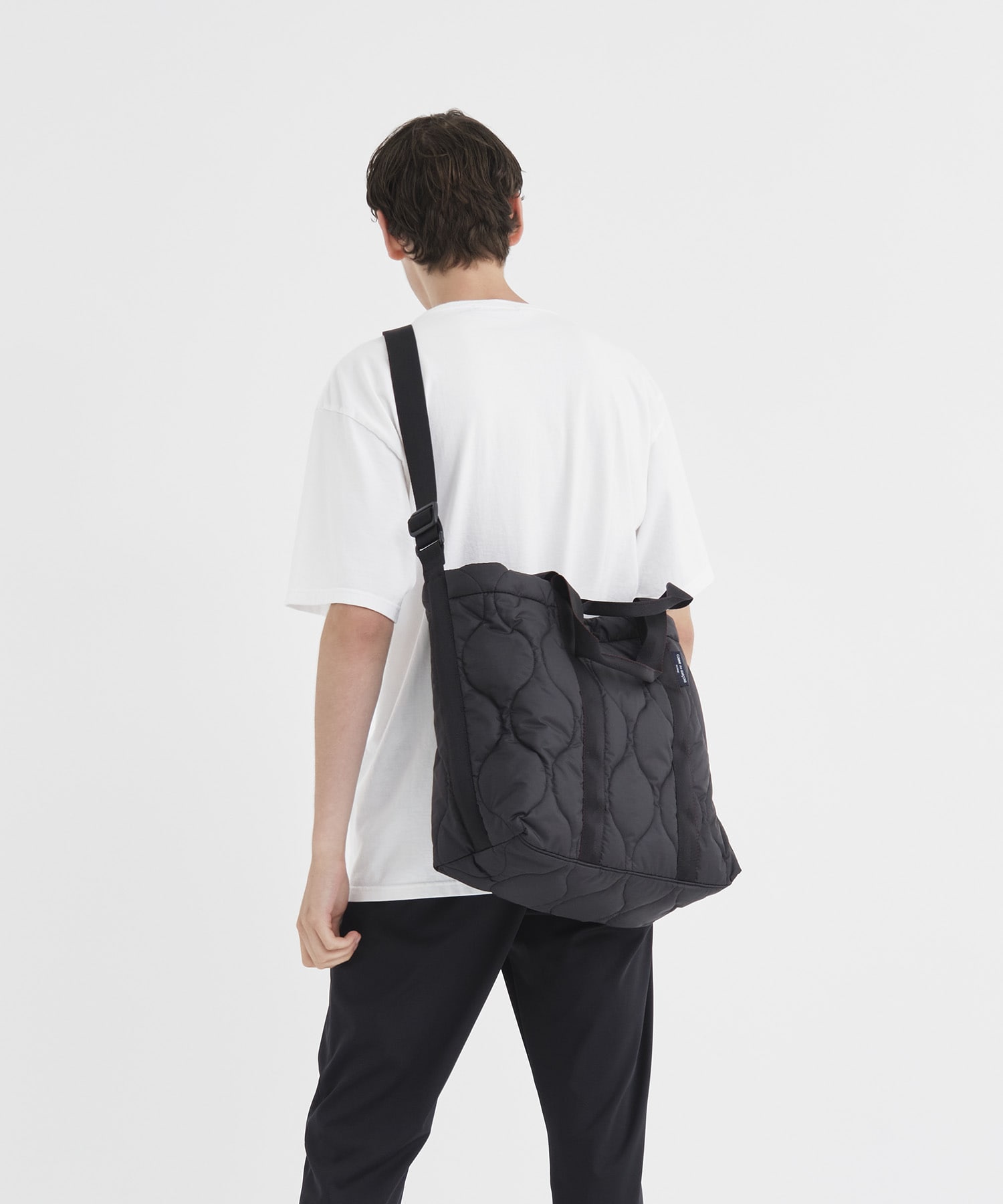 COMME des GARCONS HOMME ナイロン キルティング BAG