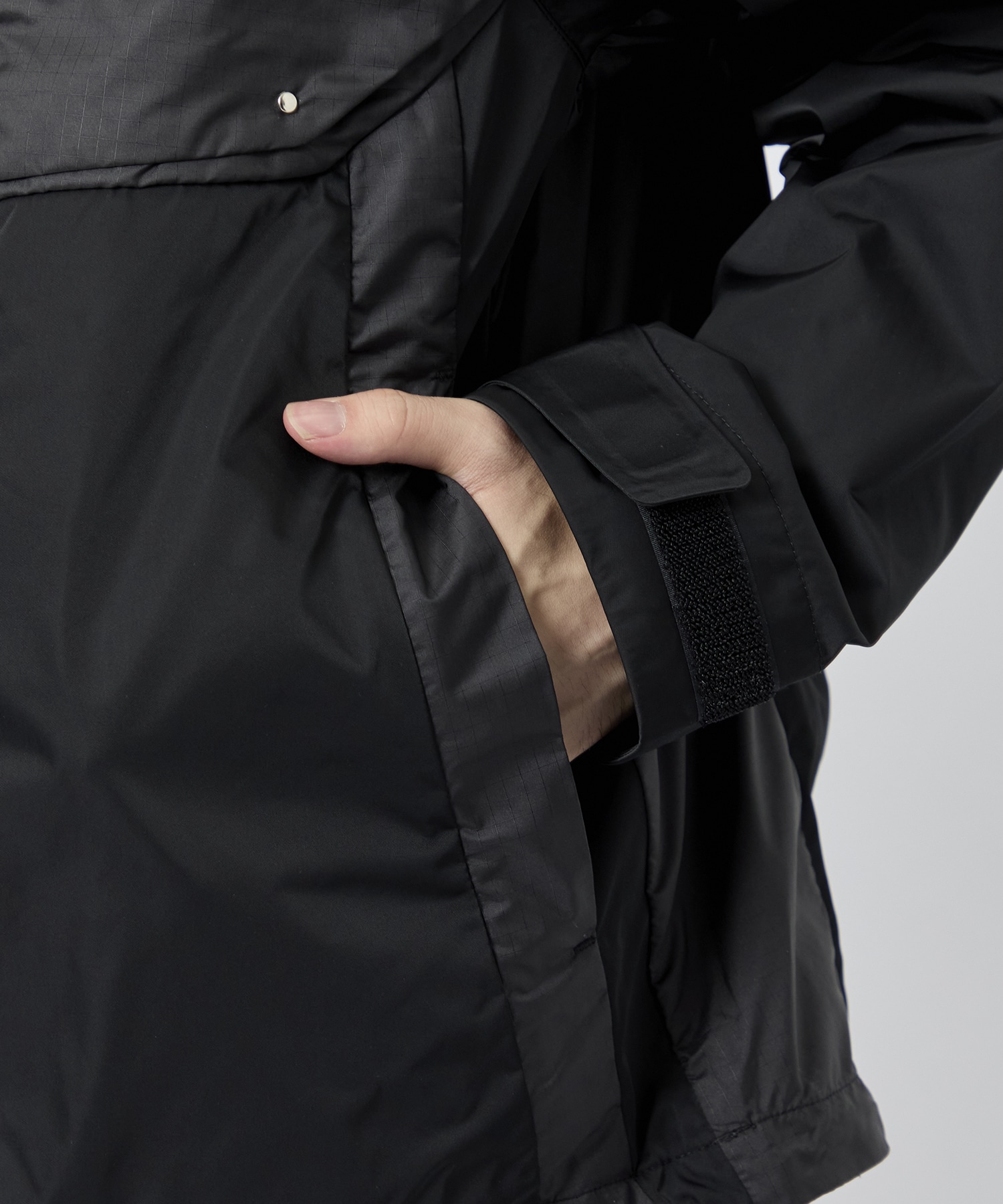 POLYESTER MOUNTAIN PARKA White Mountaineering