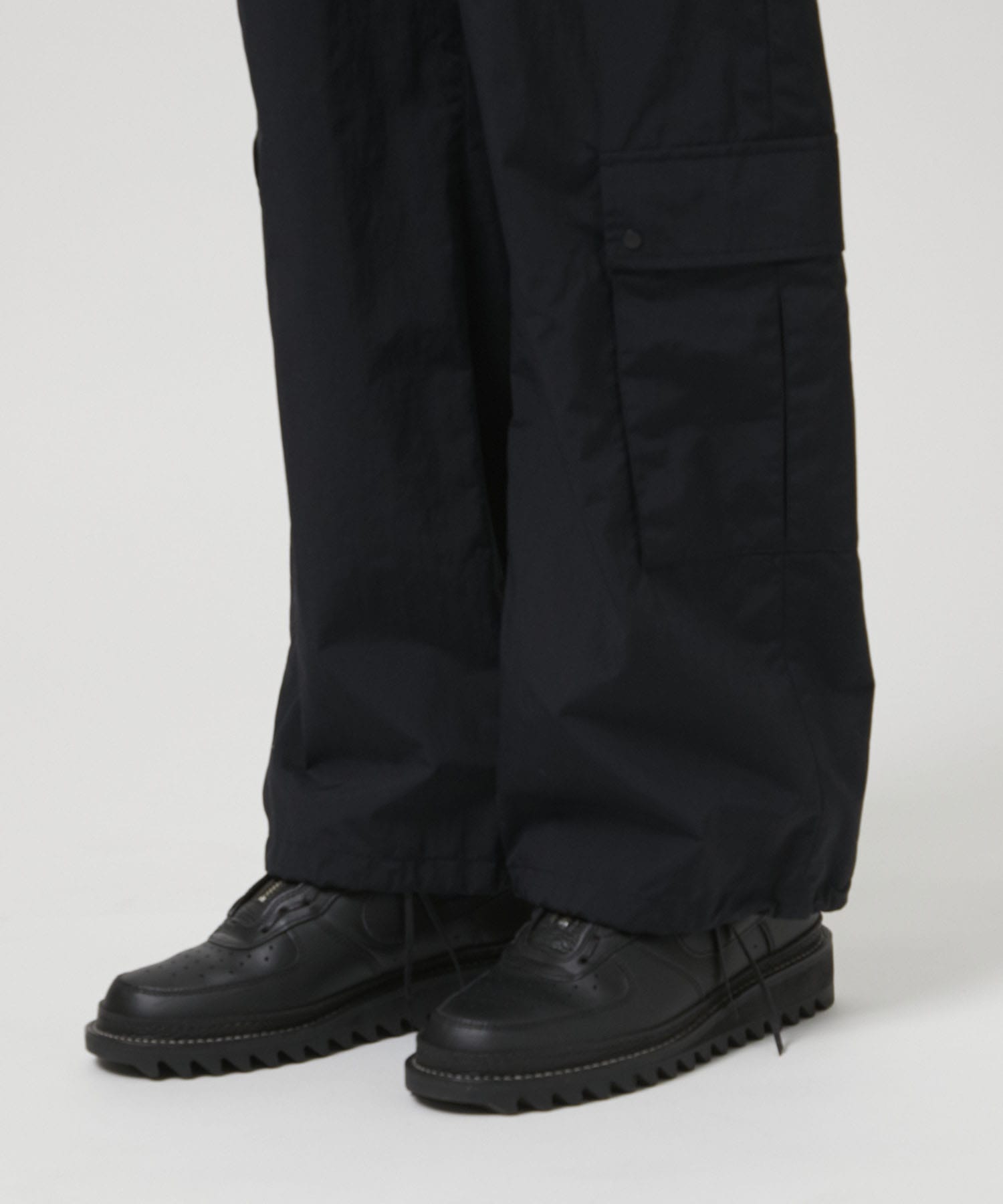 TWO TUCKS WIDE CARGO PANTS IRENISA