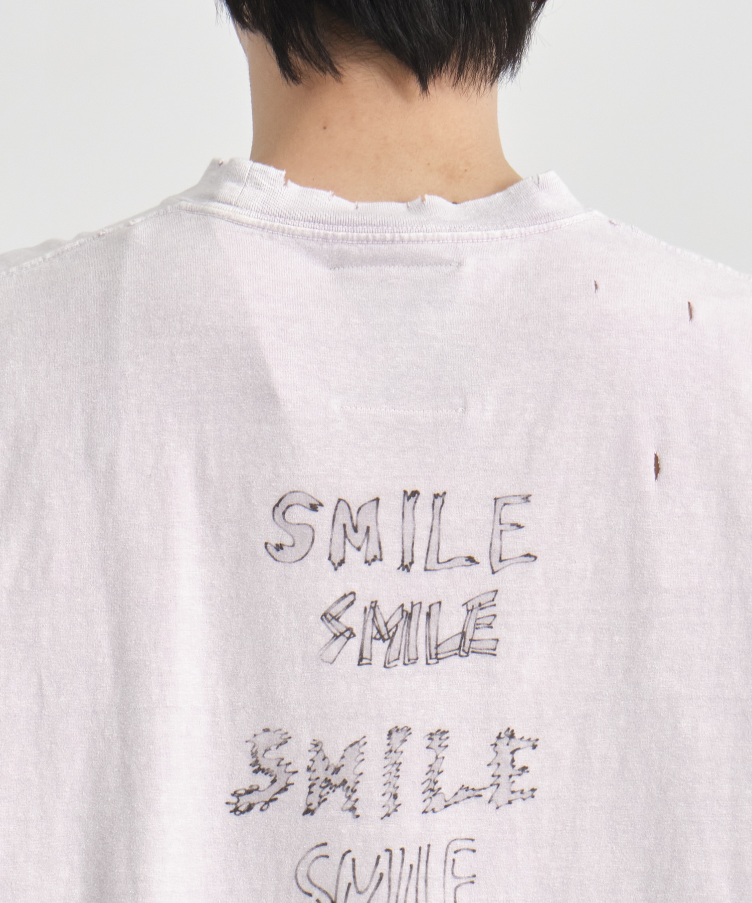 BLEACHED TEE(48 PINK): Maison MIHARA YASUHIRO: MENS｜THE TOKYO