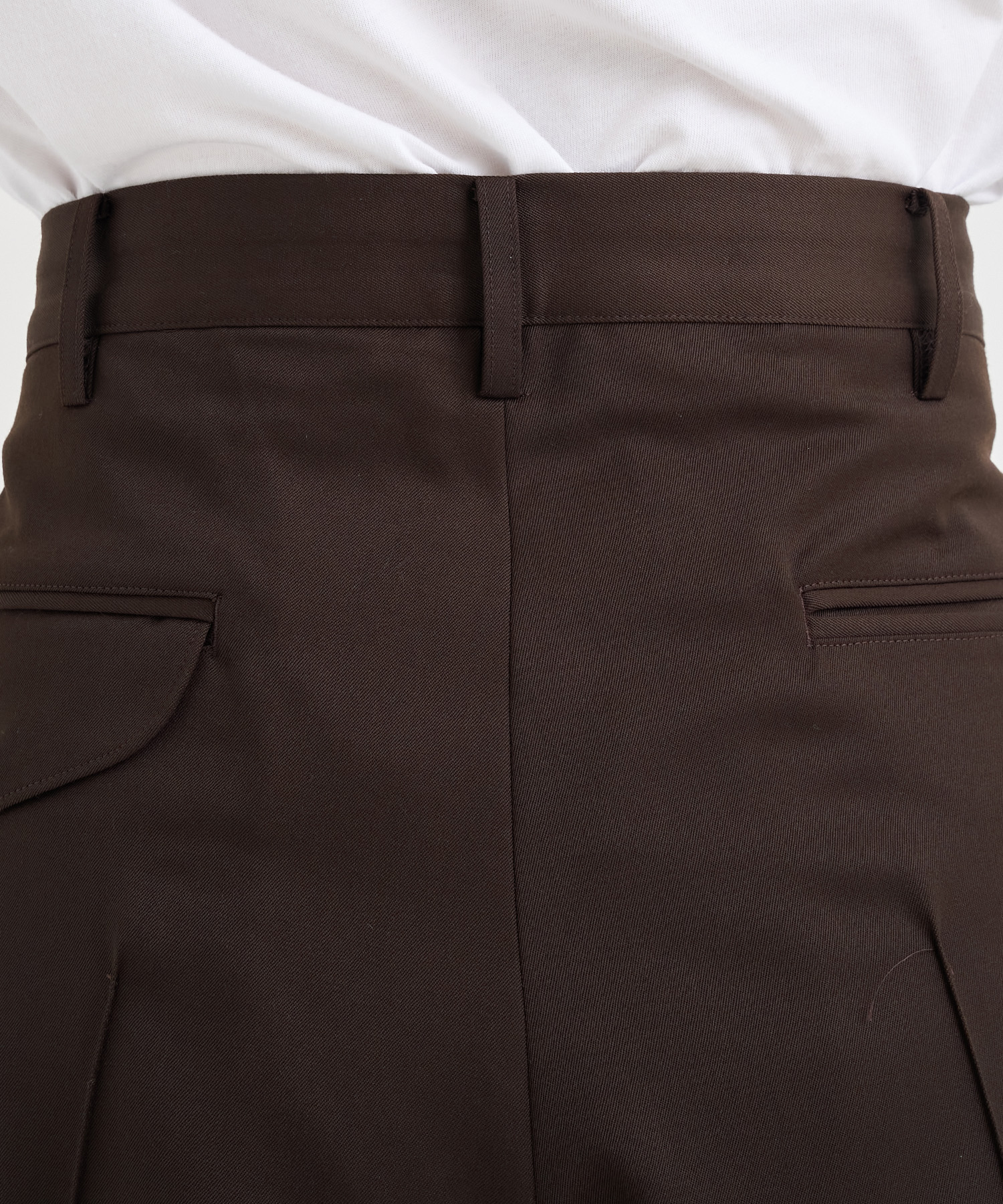 Tuck-detail pants KHOKI
