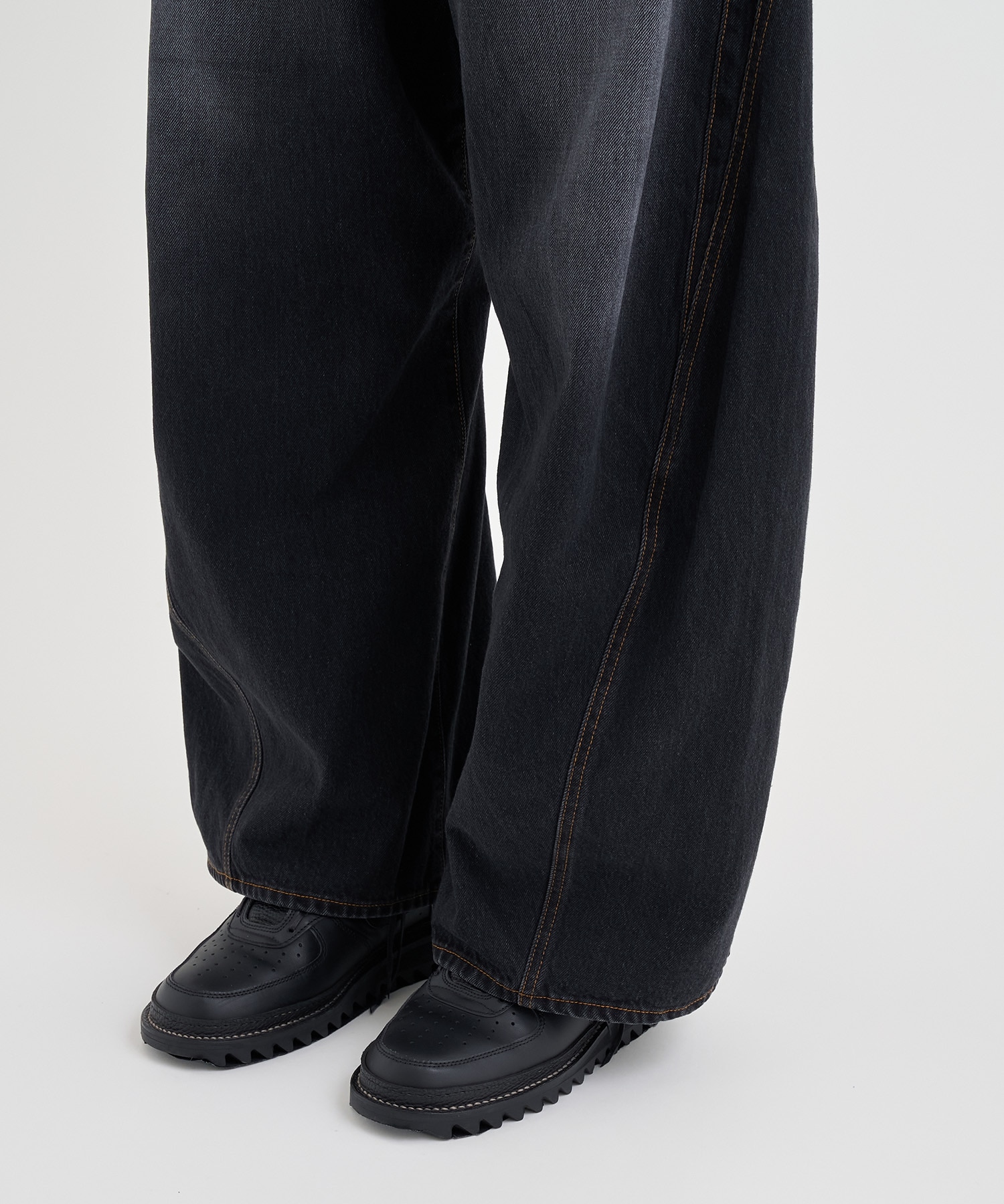 3D cutting denim pants 