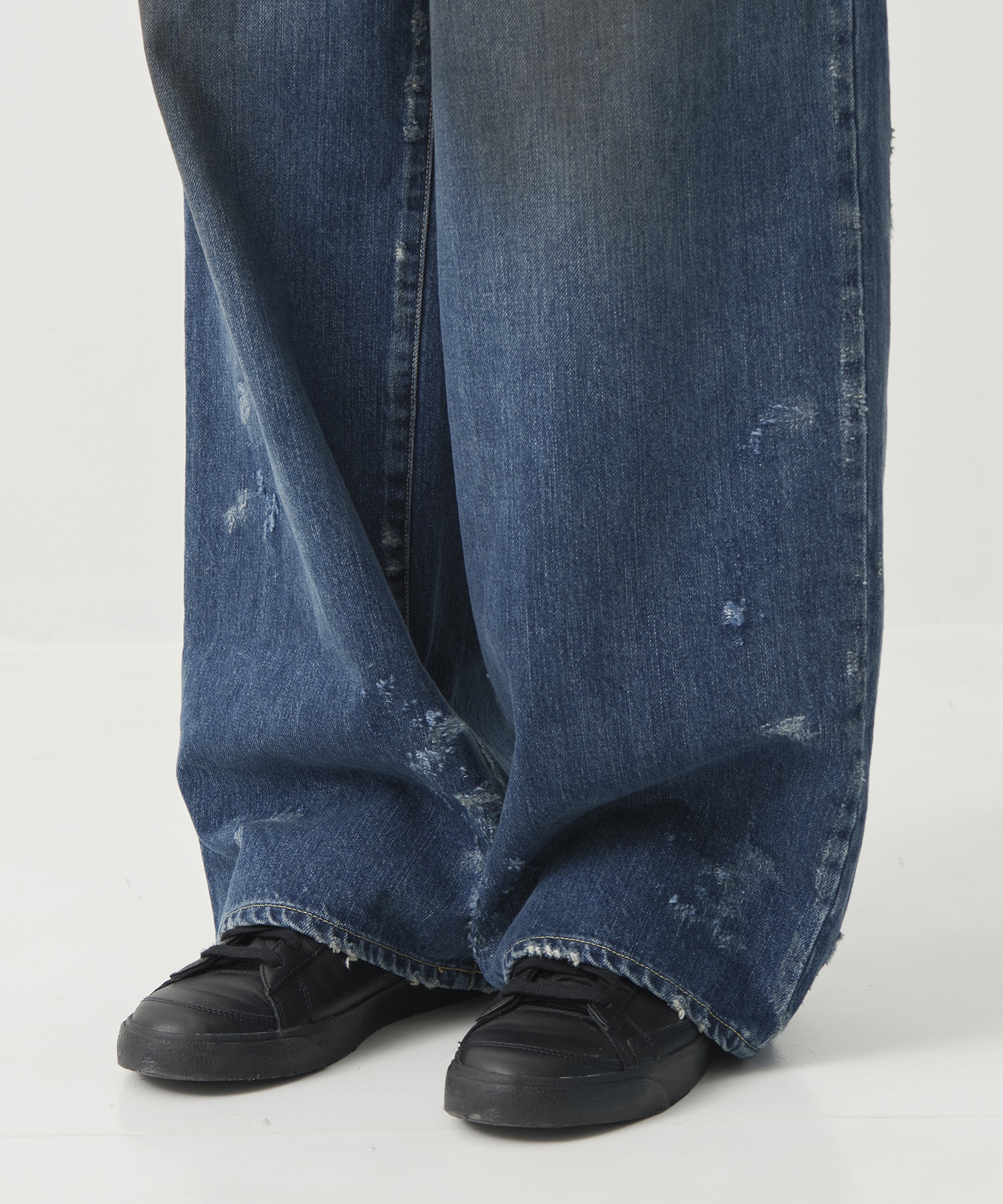 「残りわずか」BAGGY DENIM JEANS ssstein
