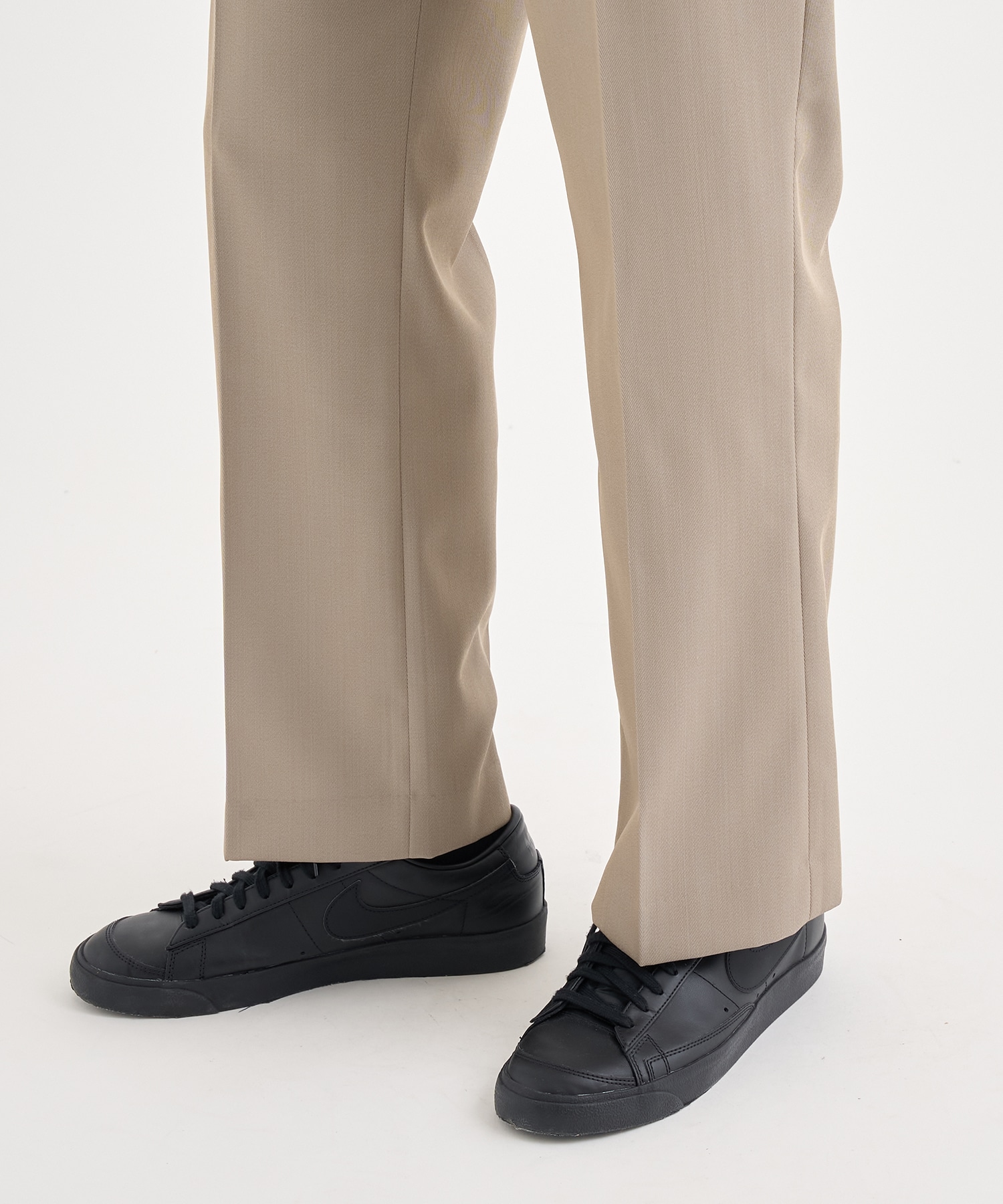 別注SEMI FLARED PANTS IRENISA