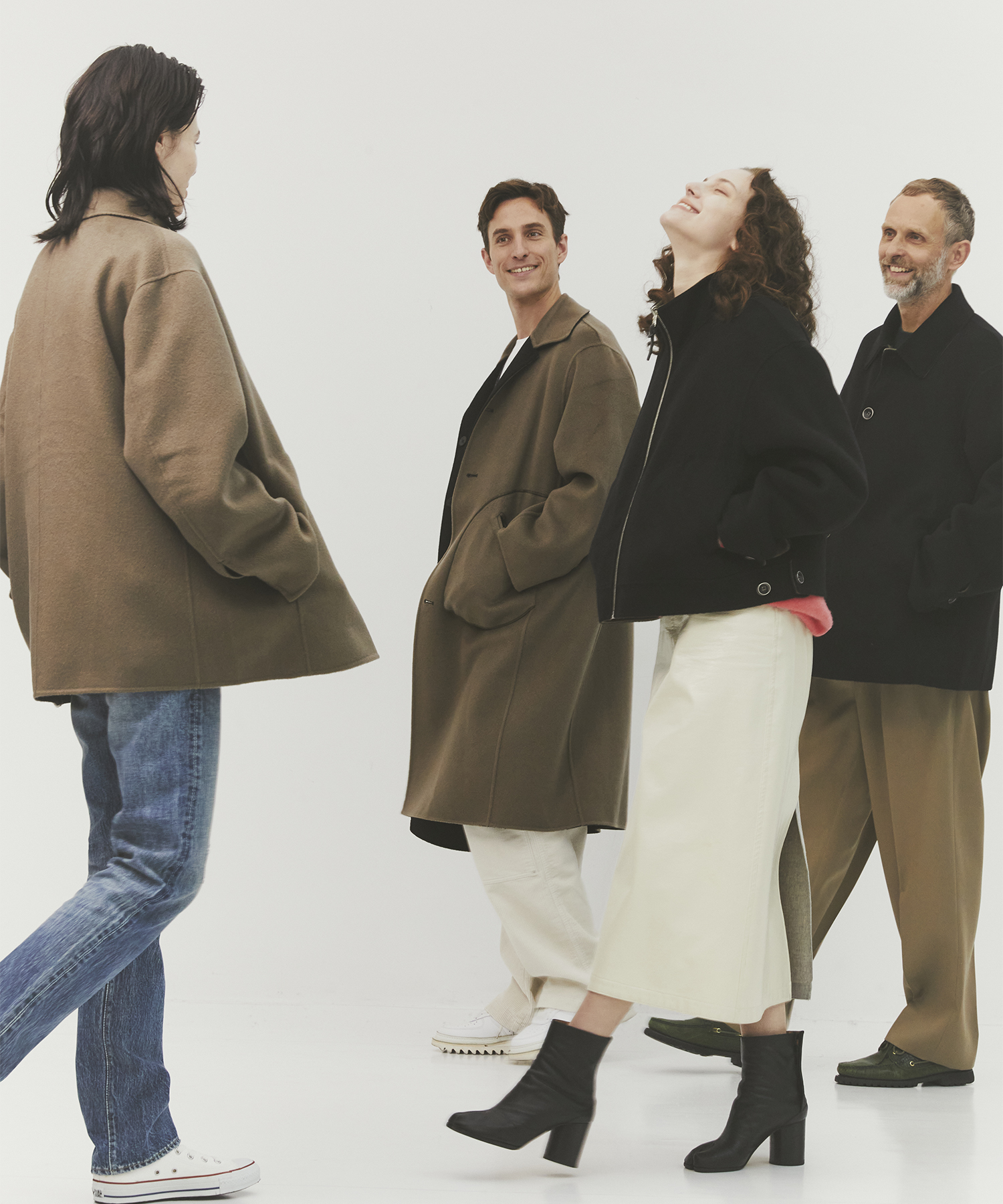 CASHMERE REVERSIBLE SHORT COAT 