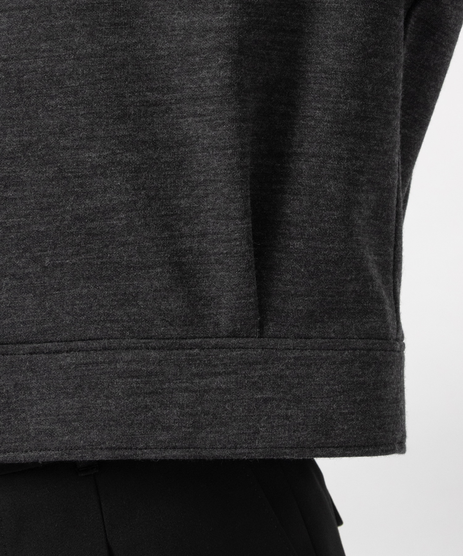 THE SIDE ZIP PULLOVER SHORT T-SHIRT L/S THE RERACS