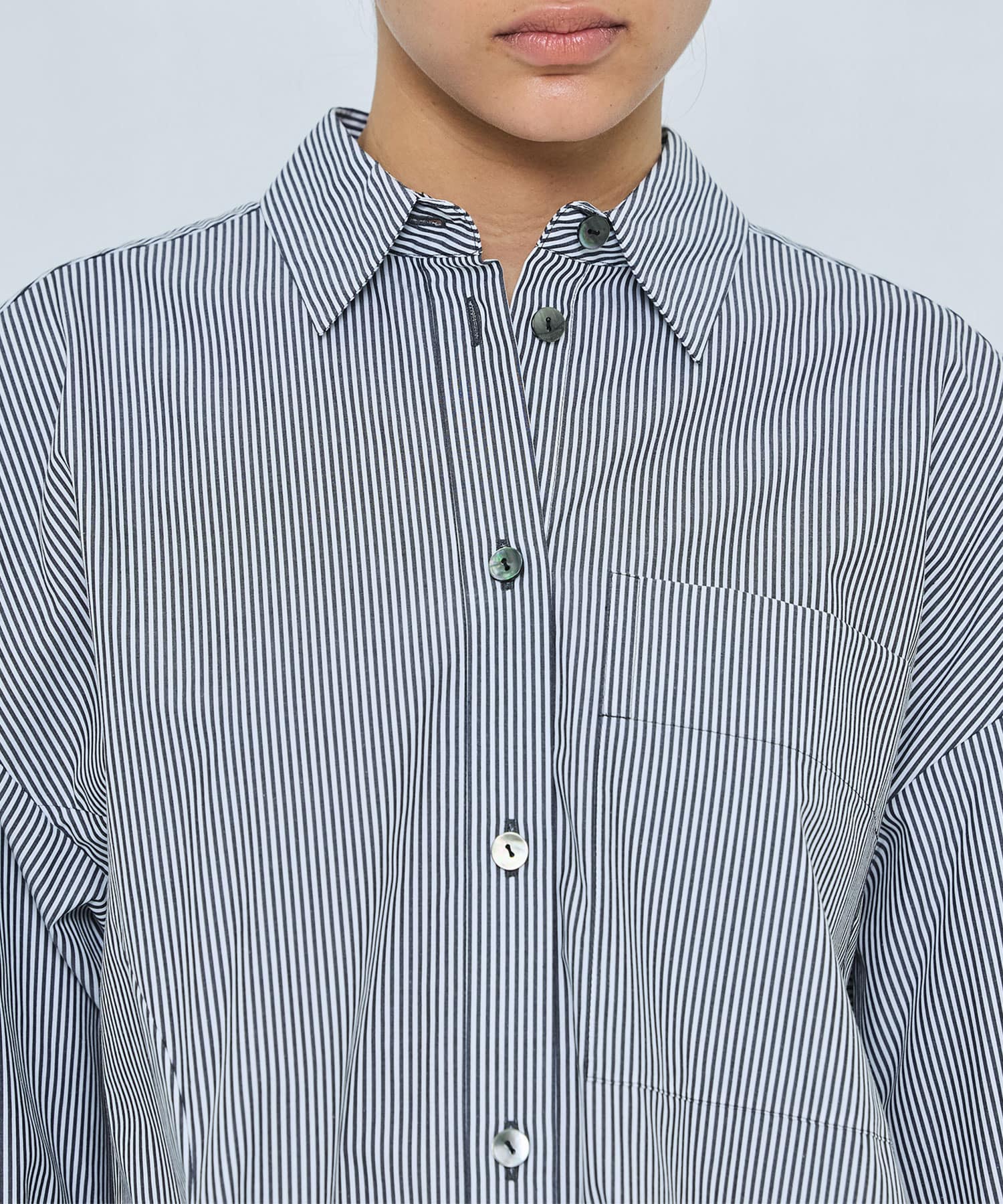 over flare shirt nagonstans