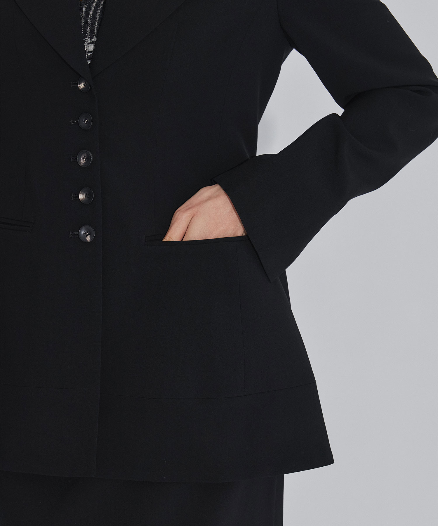 PLEATED PANEL JACKET FETICO