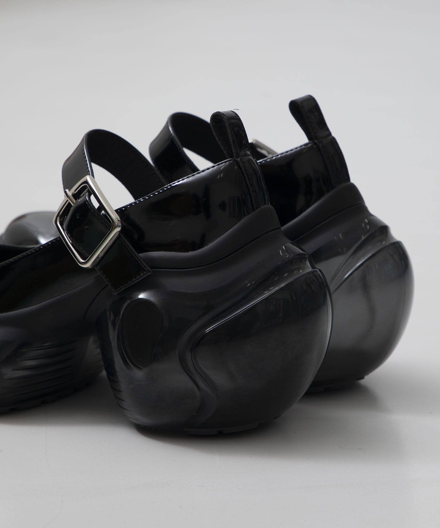 LOOPIE LADY(BLK×BLK) grounds