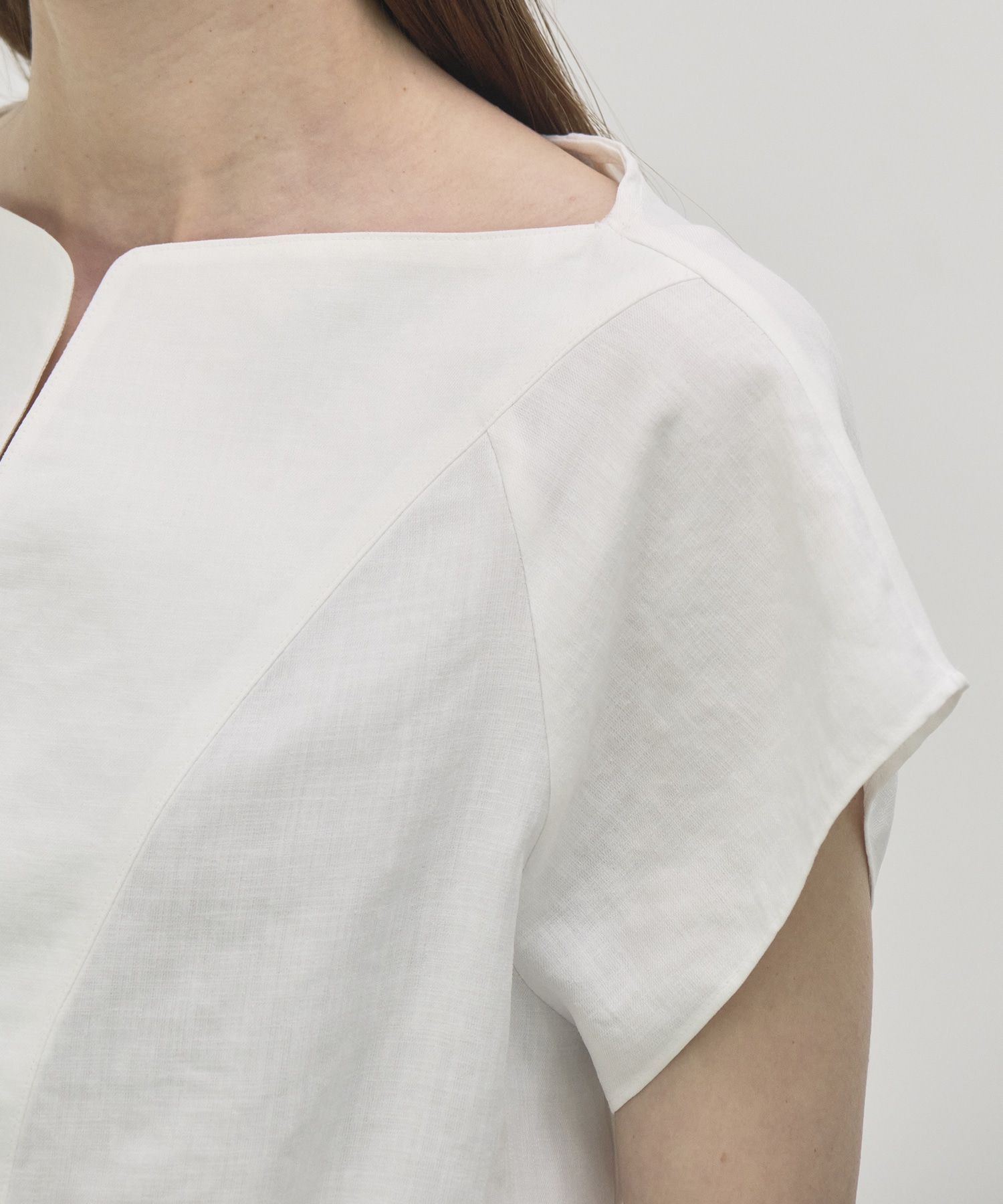 Cindy shirt WH AKIRANAKA