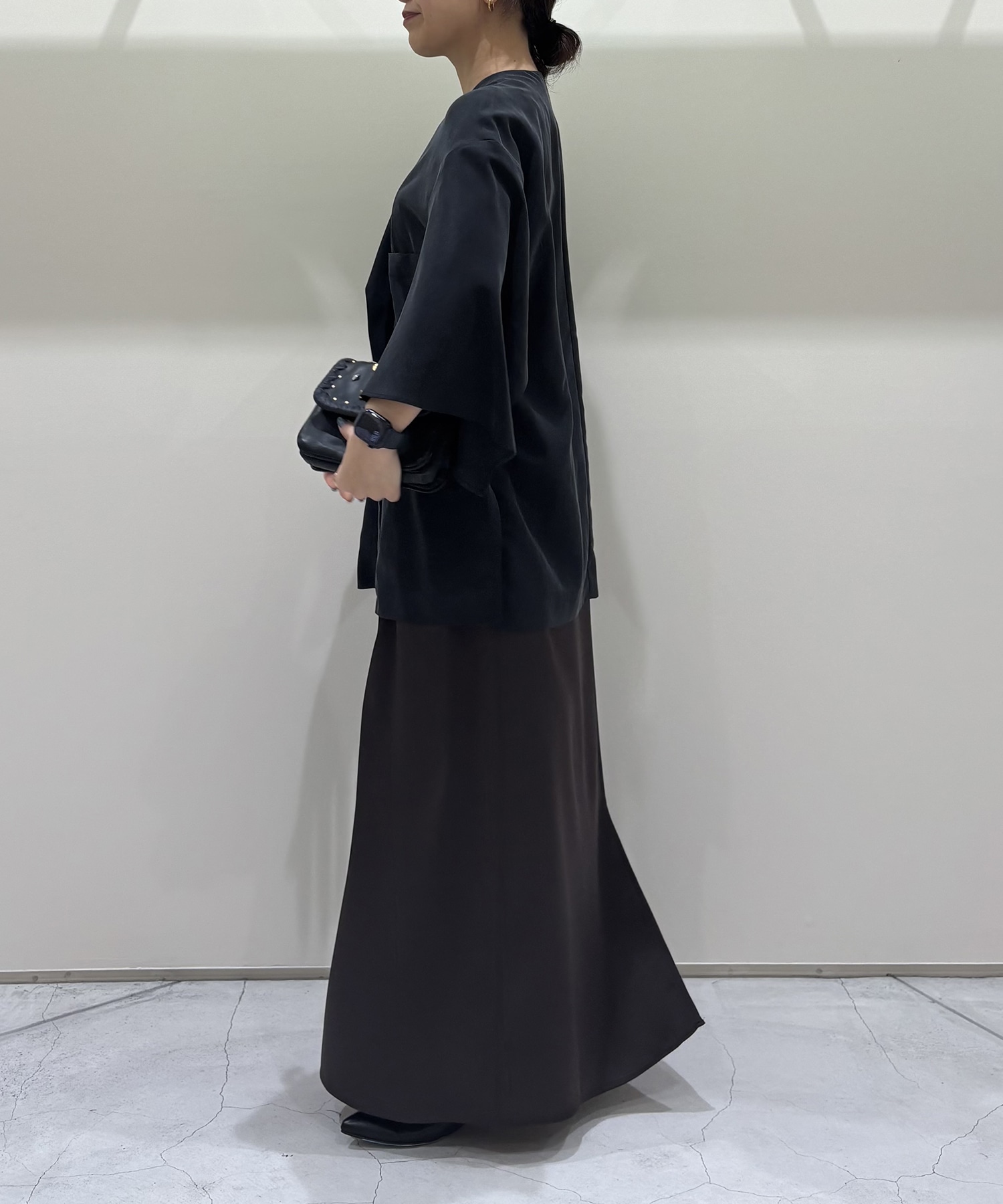Liese panel sleeve shirt BK AKIRANAKA