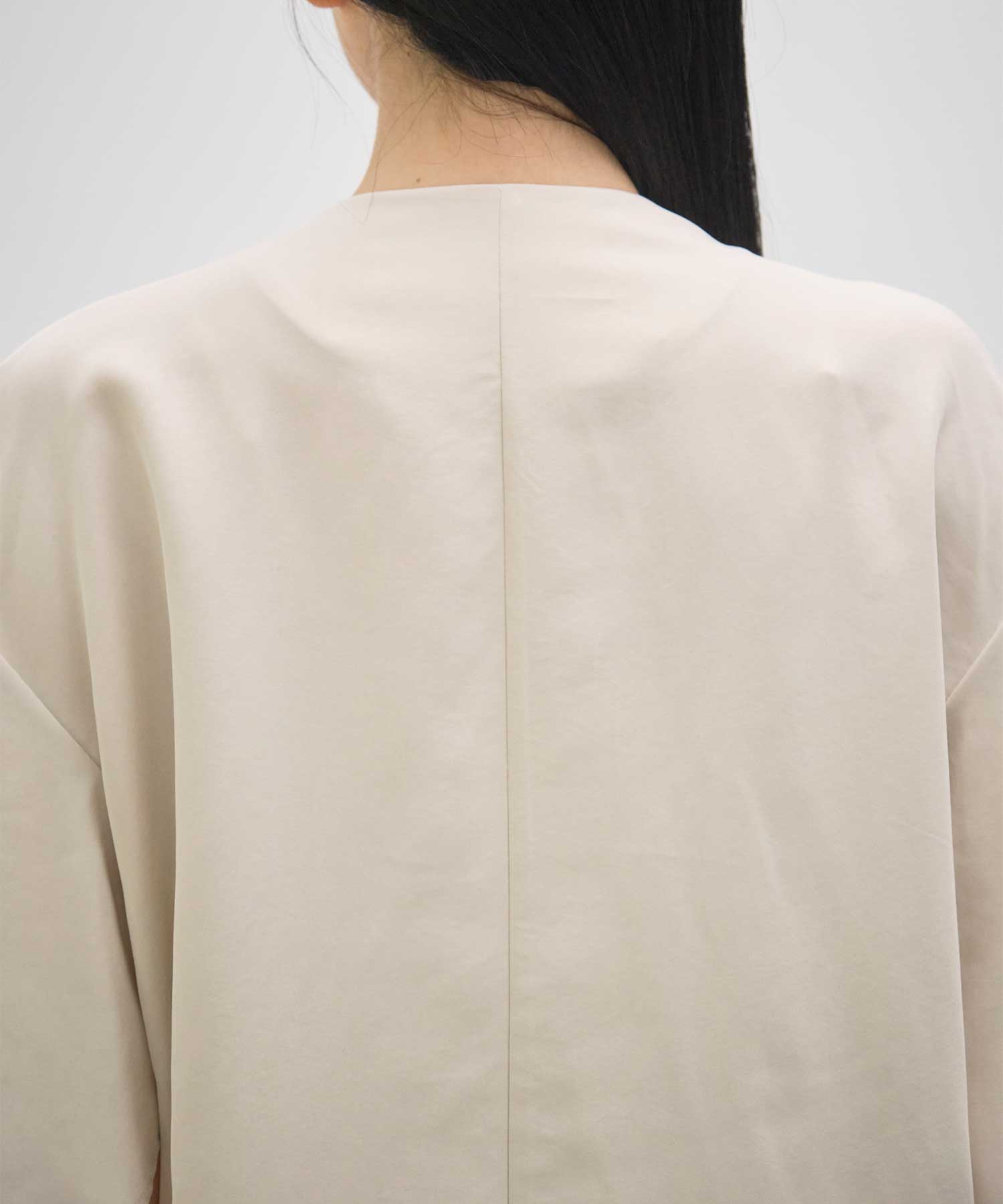 Liese panel sleeve shirt O.WHT AKIRANAKA