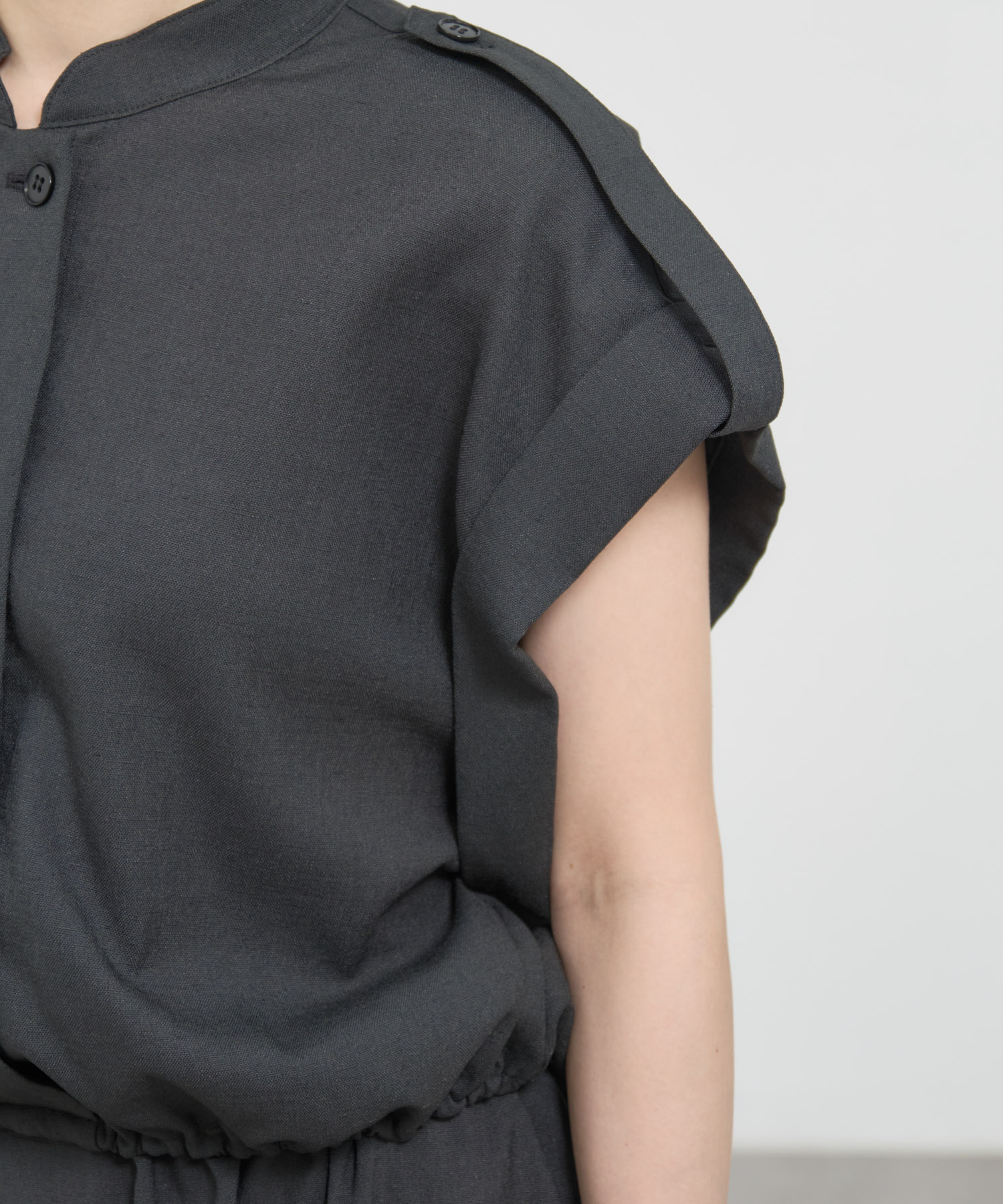 Stand Collar Weist Gather Blouse THE TOKYO