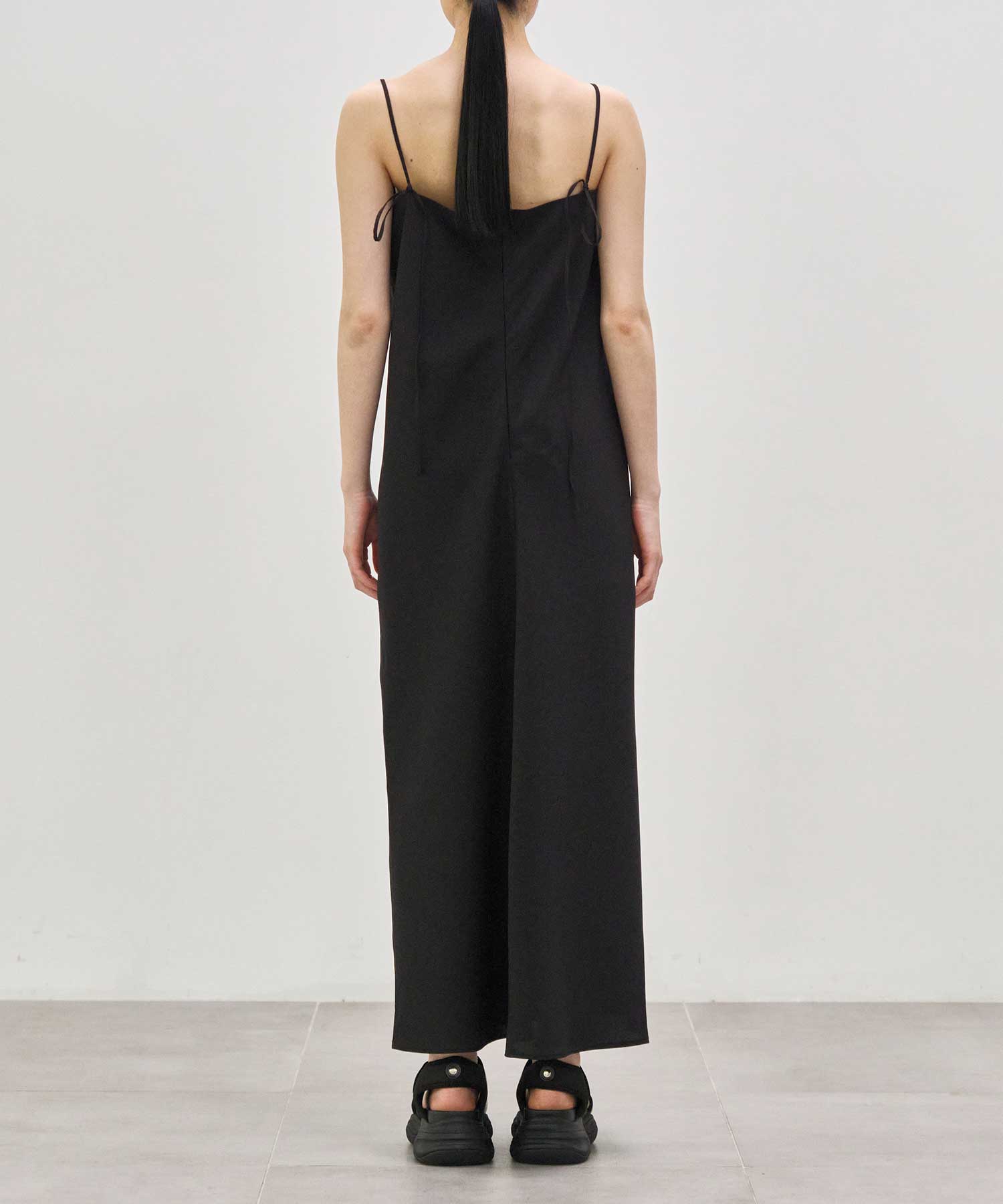 【WEB限定】shoulder strap dress Louren