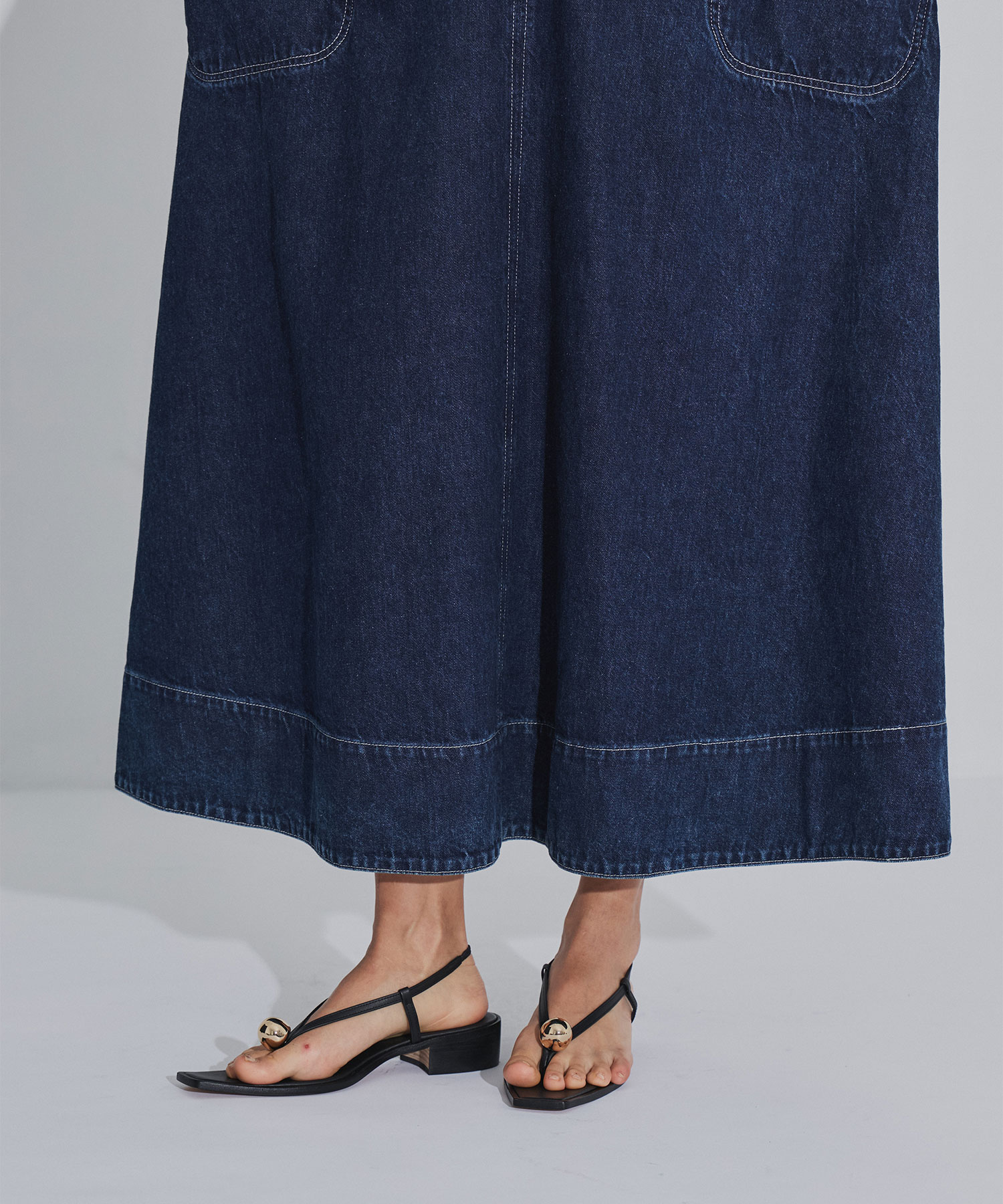 LAURA HARUNOBU MURATA