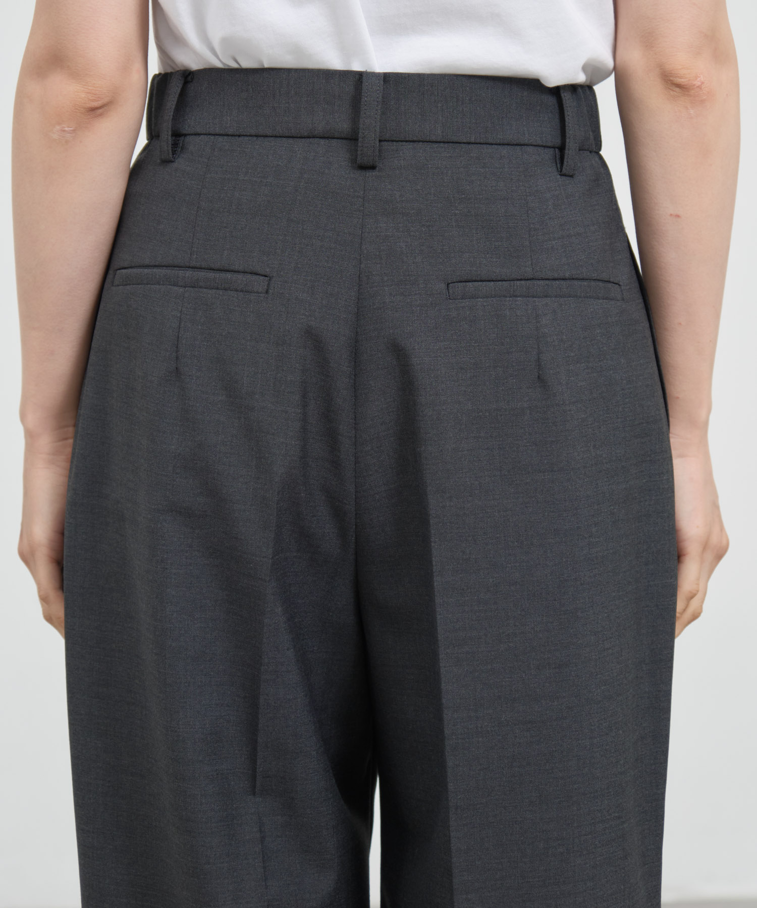 Waist Tuck Pants THE TOKYO