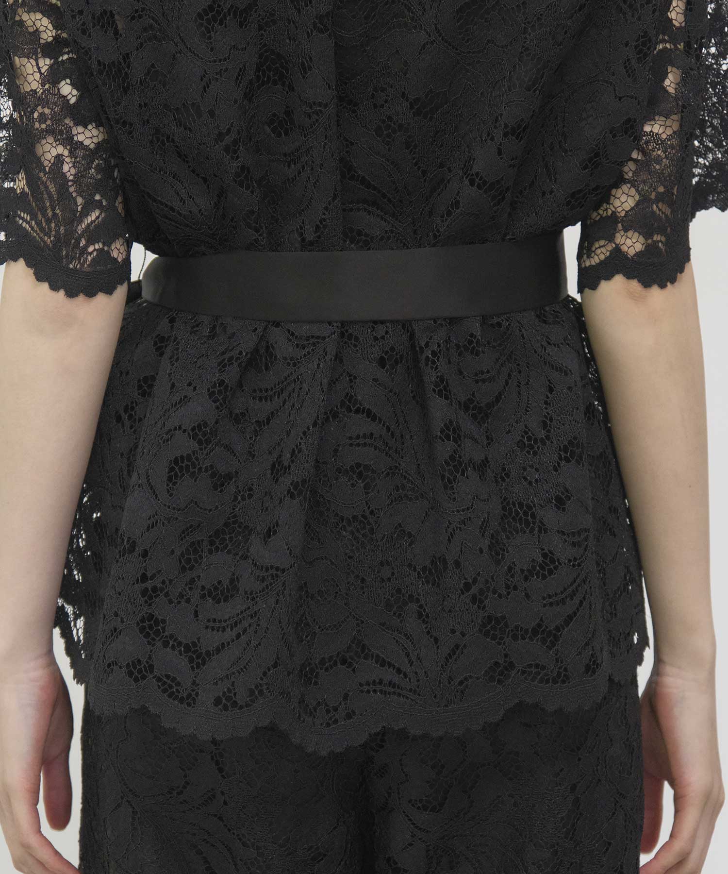 Harf Sleeve Lace Jacket THE TOKYO