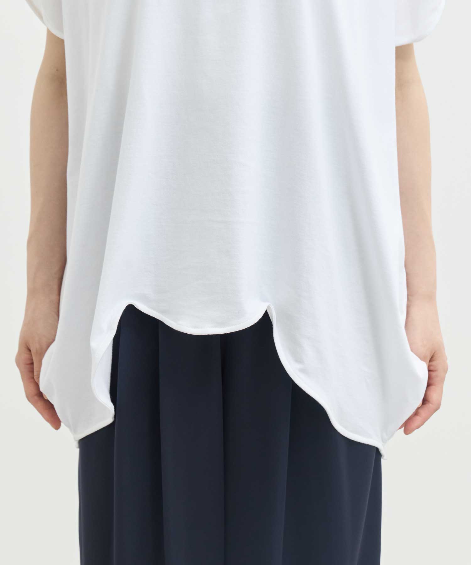 SCALLOP WIDE T-SHIRT ENFOLD