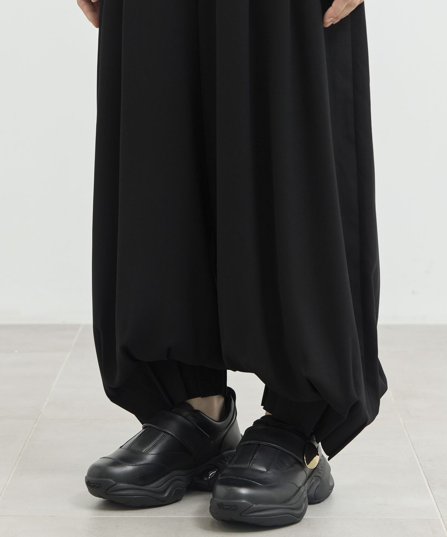 TACK-HEM PANTS ENFOLD